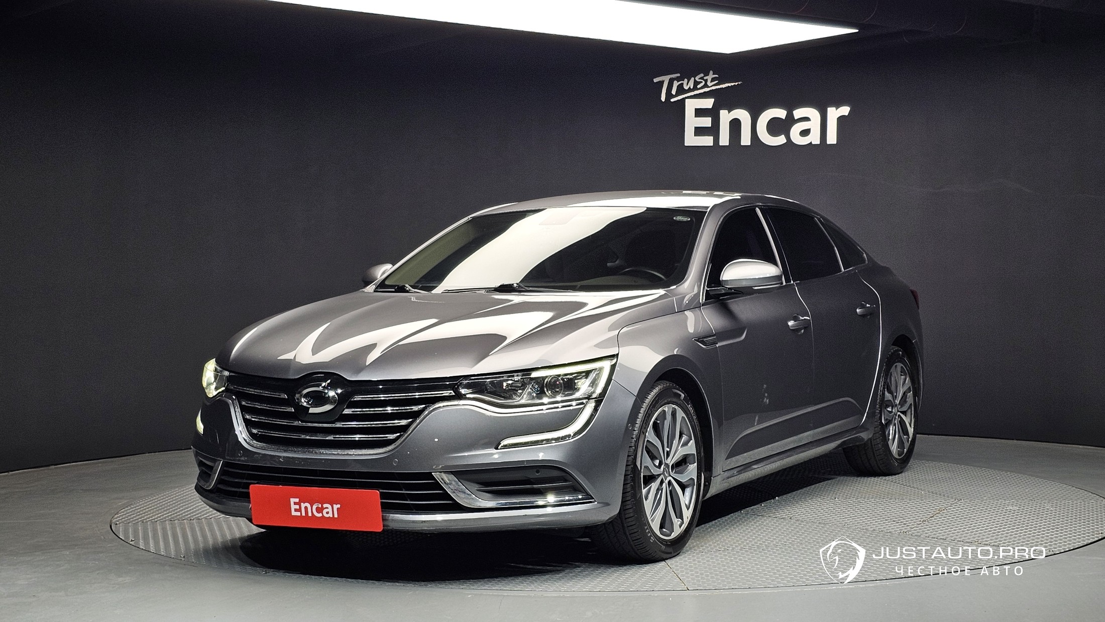 Автомобиль Renault-KoreaSamsung SM6