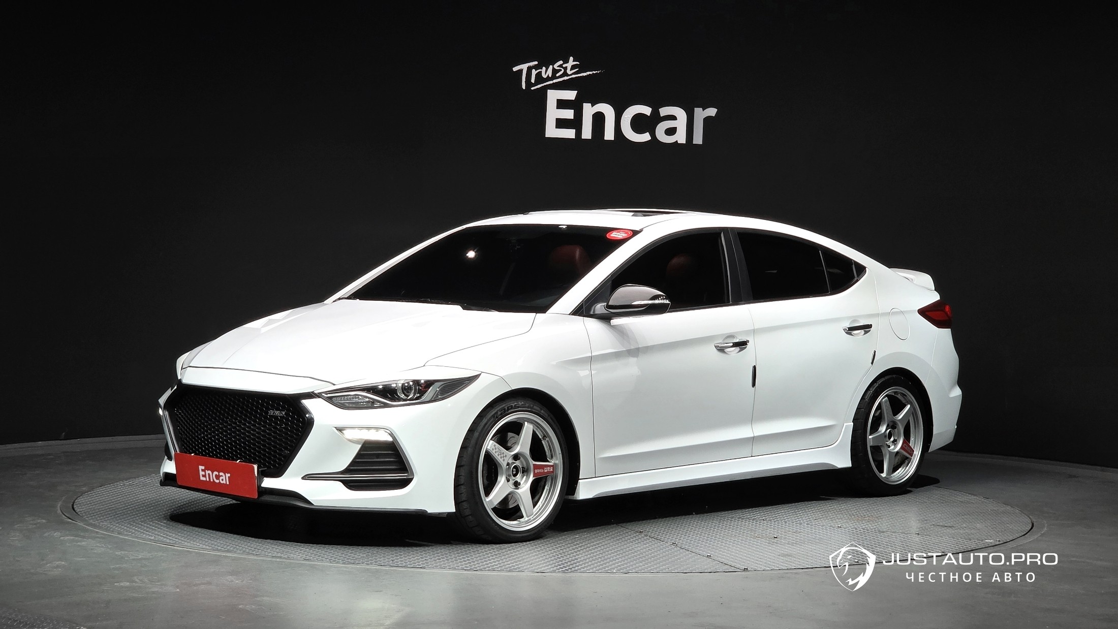 Автомобиль Hyundai AVANTE