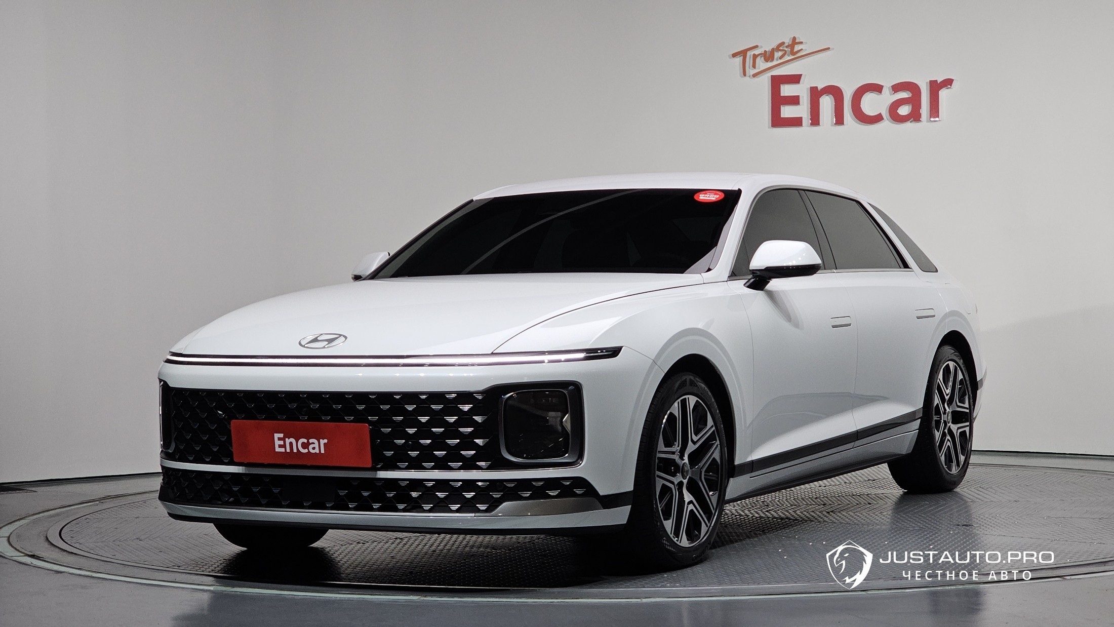 Автомобиль Hyundai Grandeur