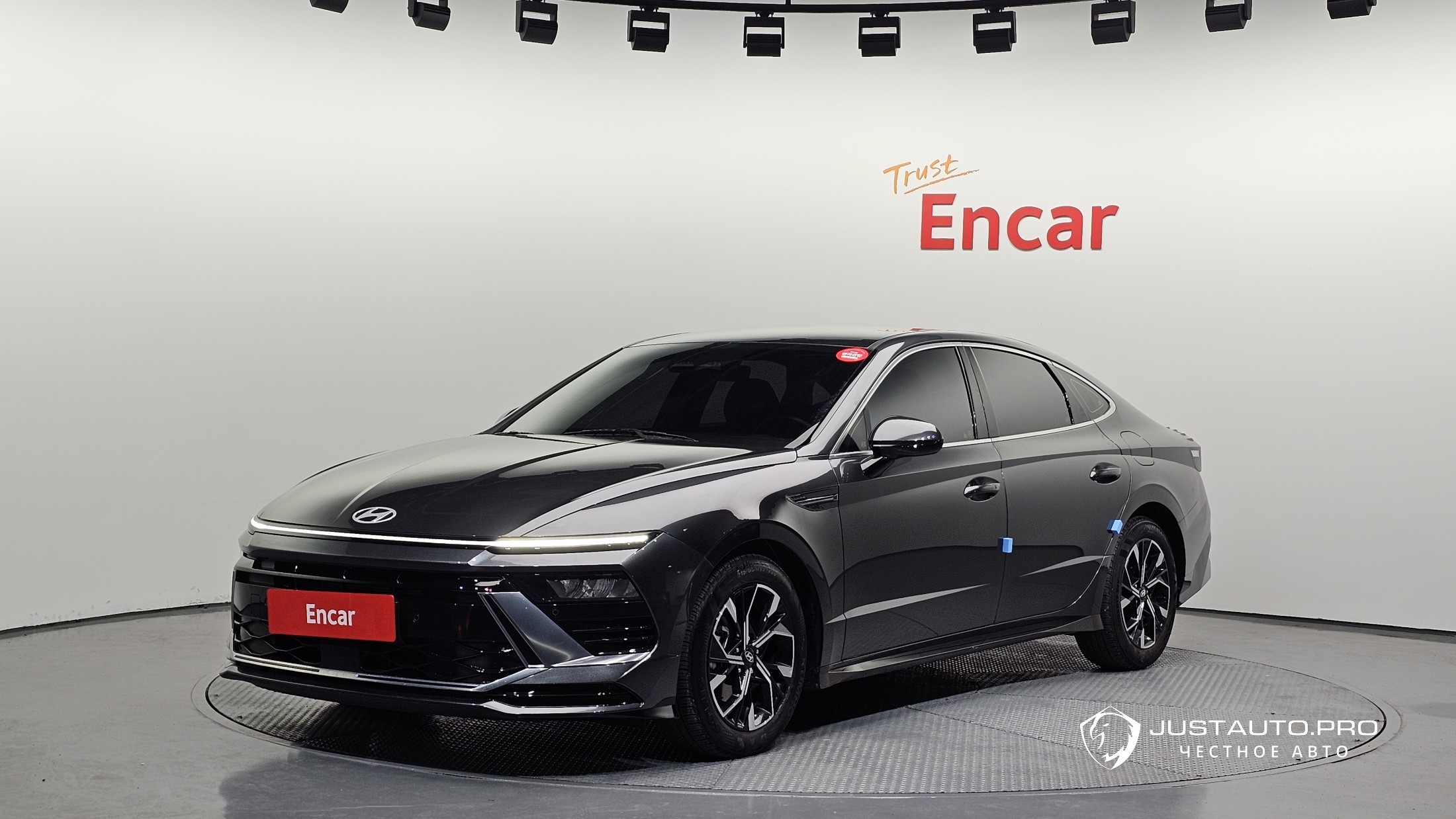 Автомобиль Hyundai Sonata