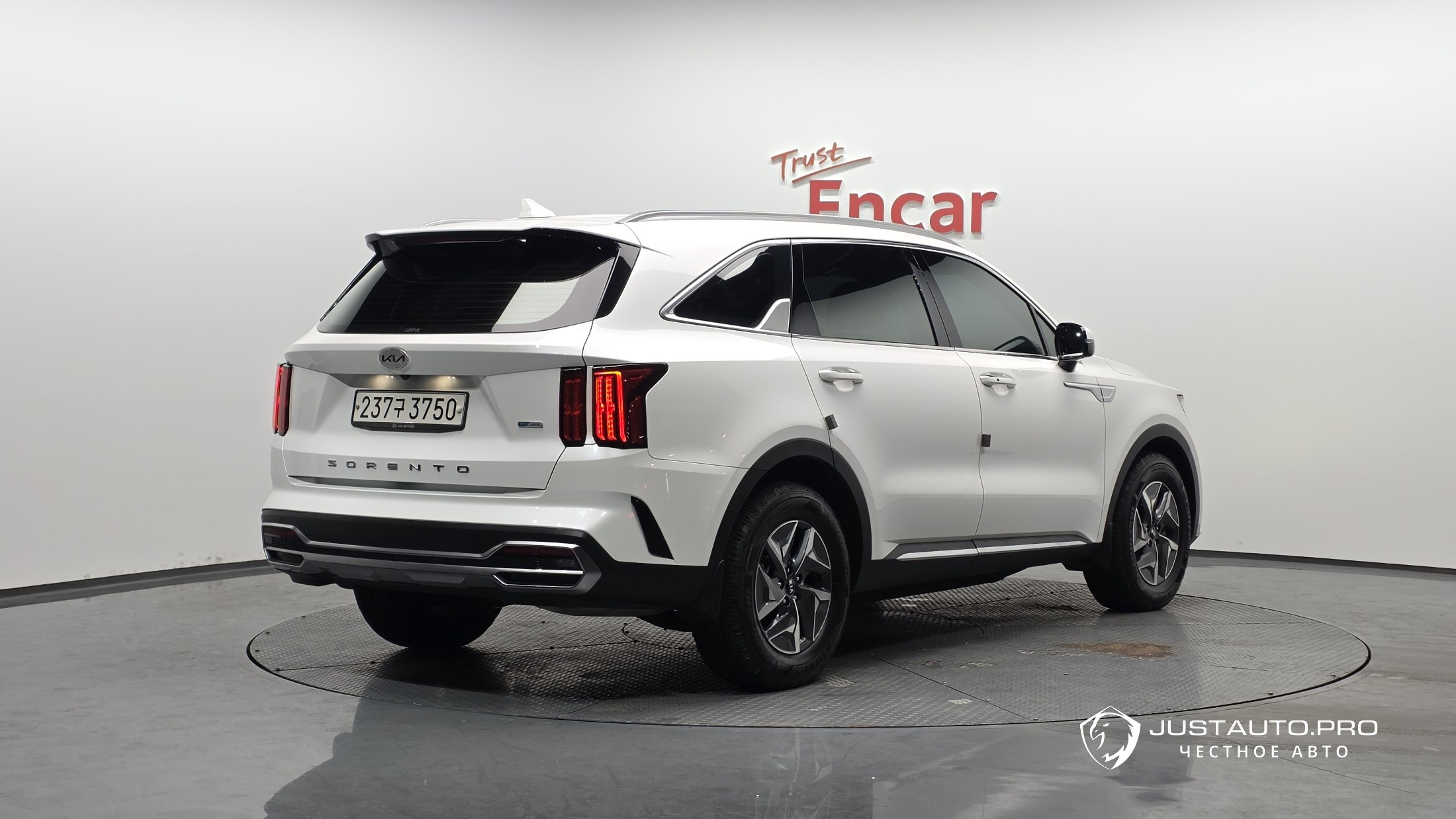 Автомобиль Kia Sorento