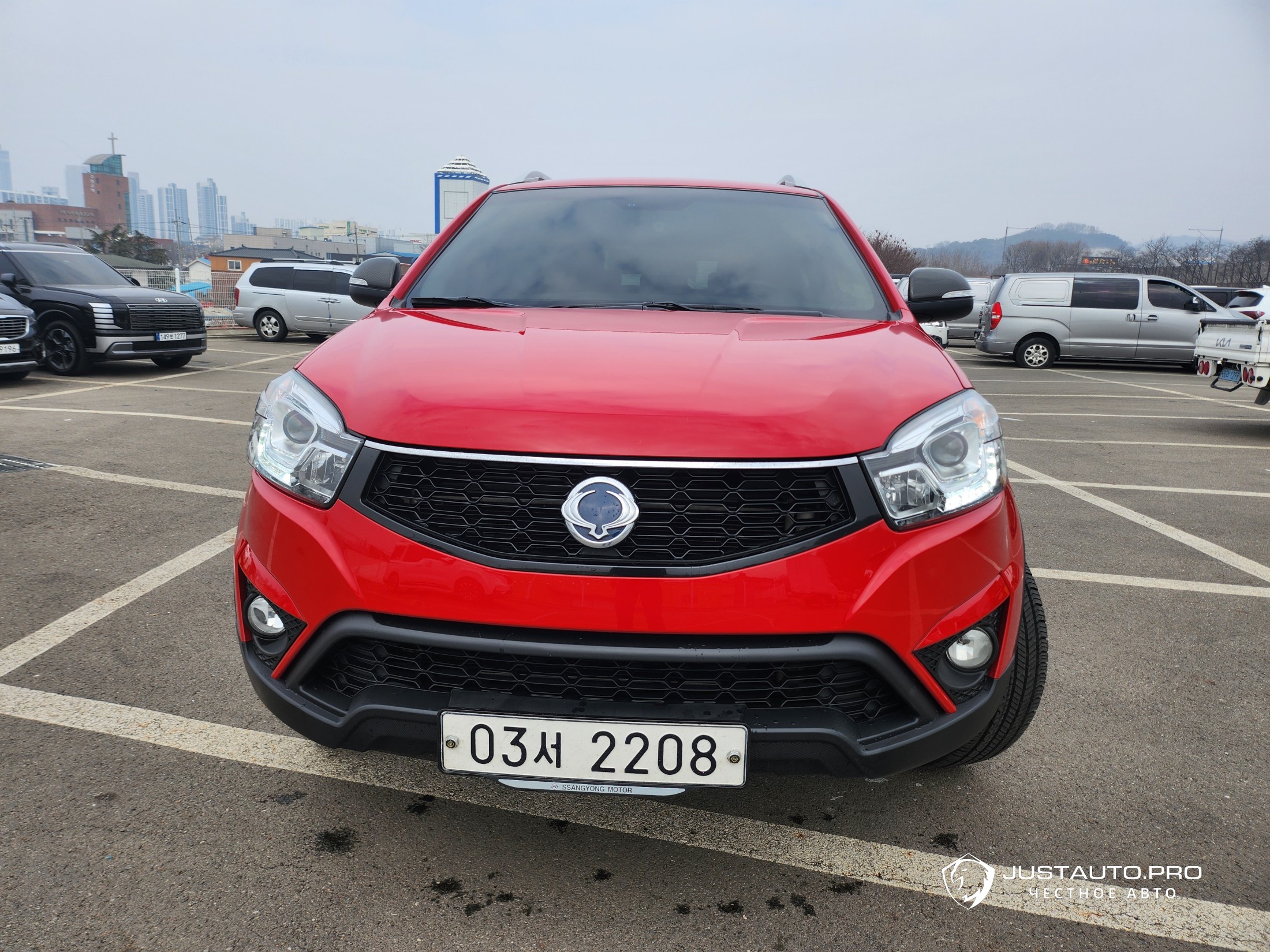 Автомобиль KG_Mobility_Ssangyong KORANDO
