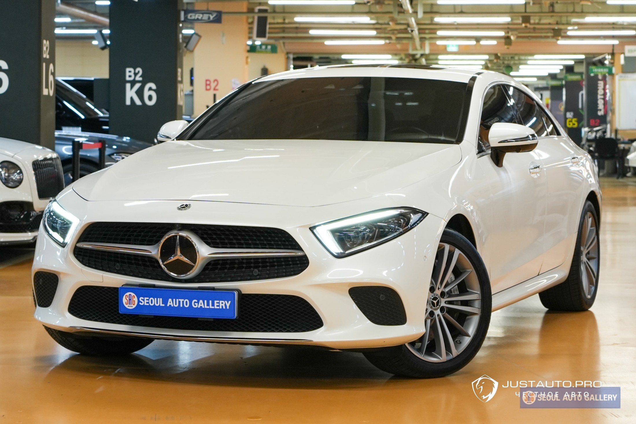 Автомобиль Mercedes-Benz CLS-Class