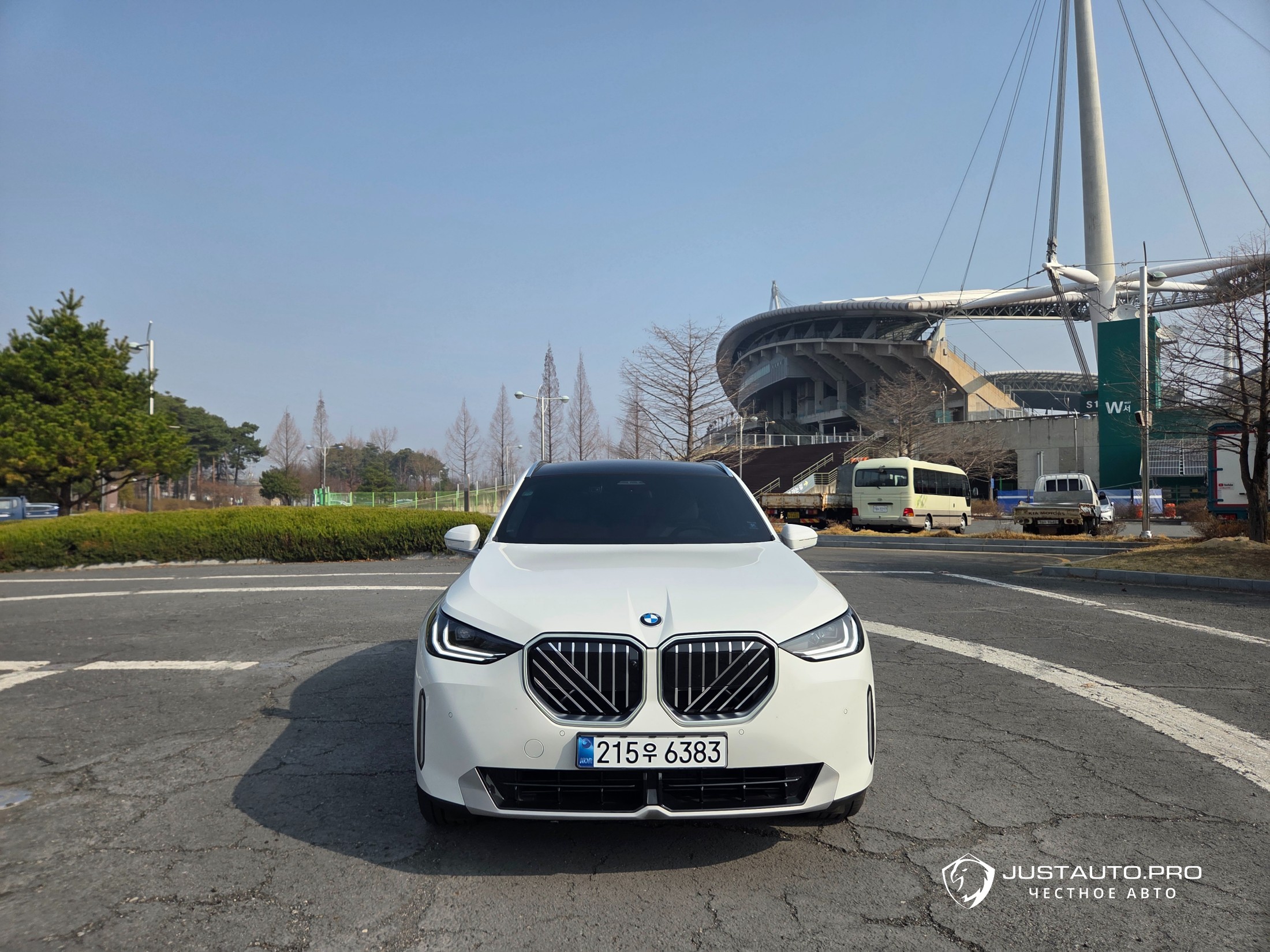 Автомобиль BMW X3