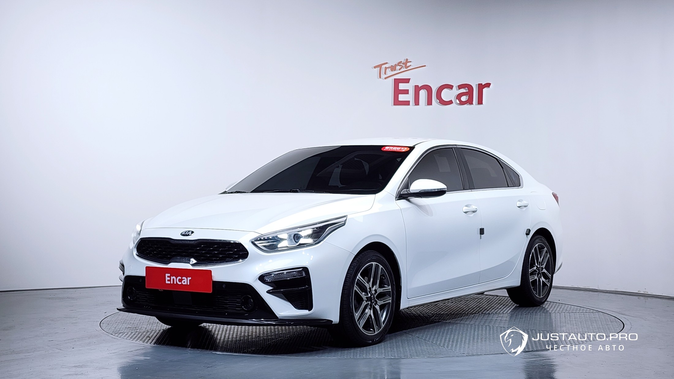 Автомобиль Kia K3