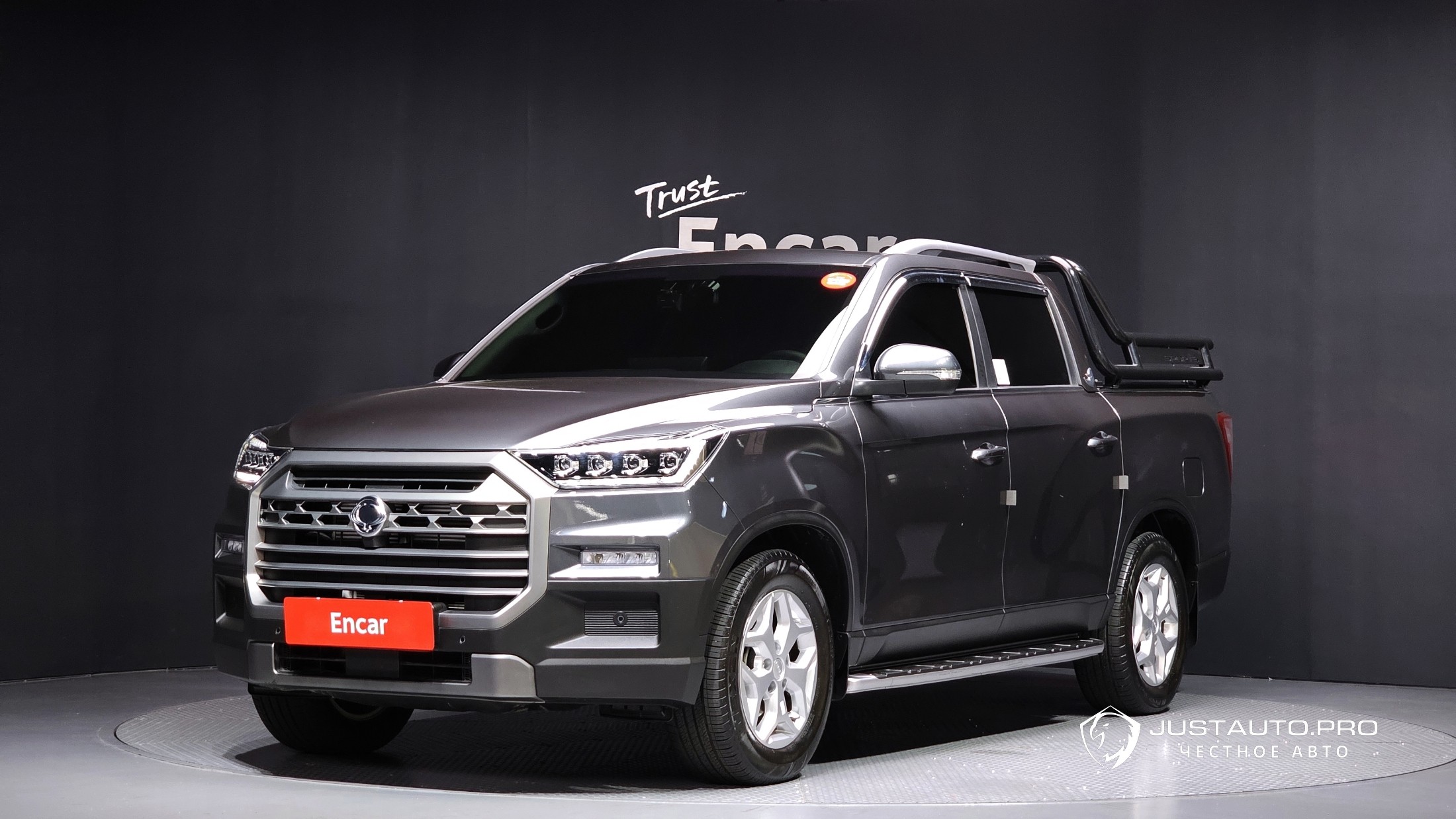 Автомобиль KG_Mobility_Ssangyong Musso