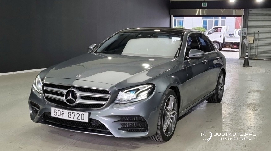 Автомобиль Mercedes-Benz E-Class