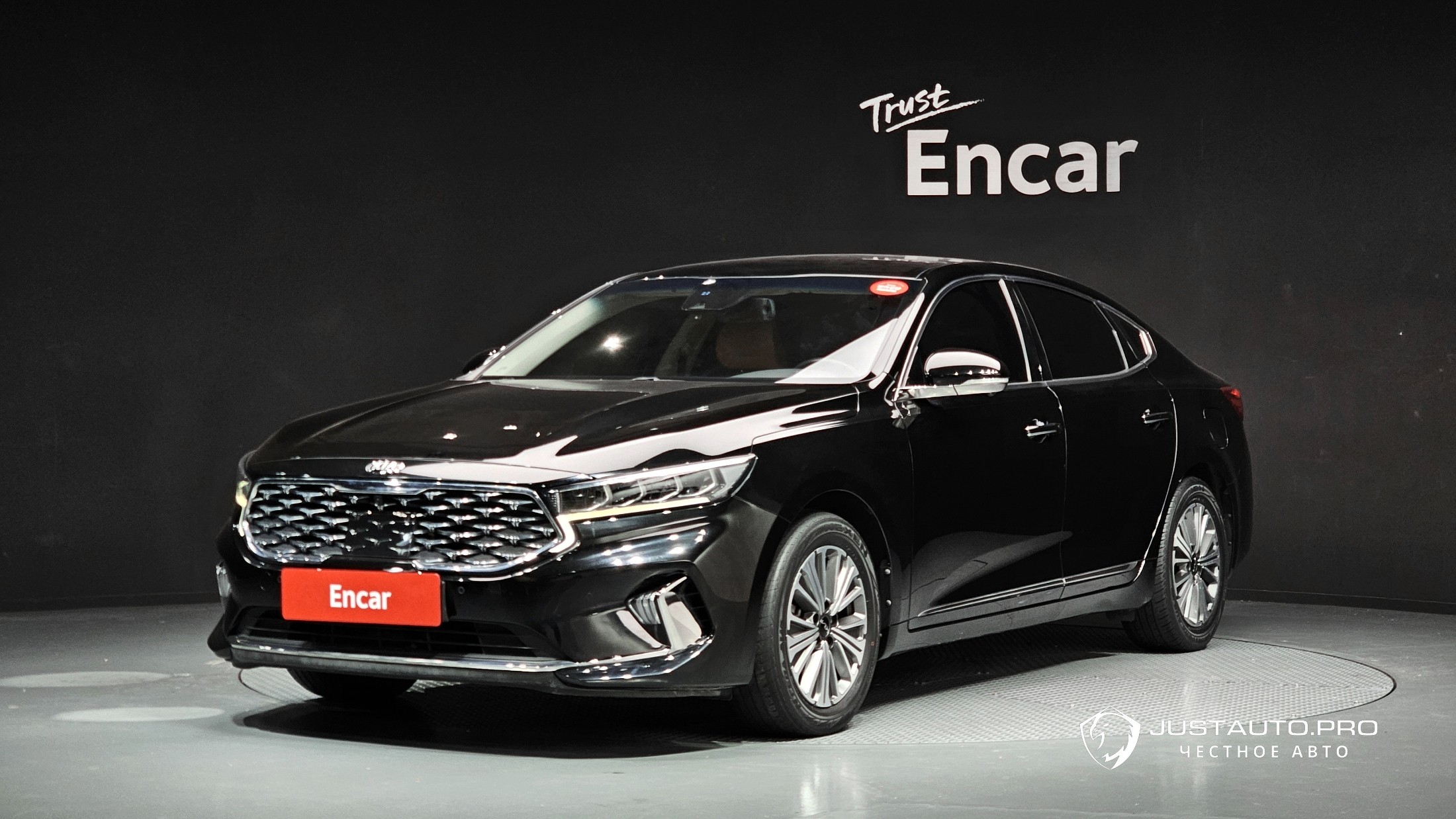 Автомобиль Kia K7