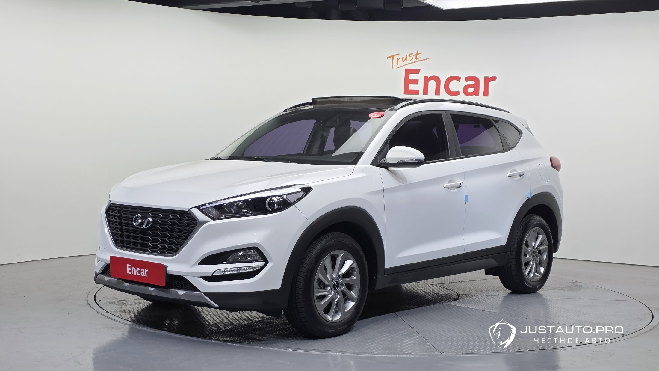 Автомобиль Hyundai Tucson