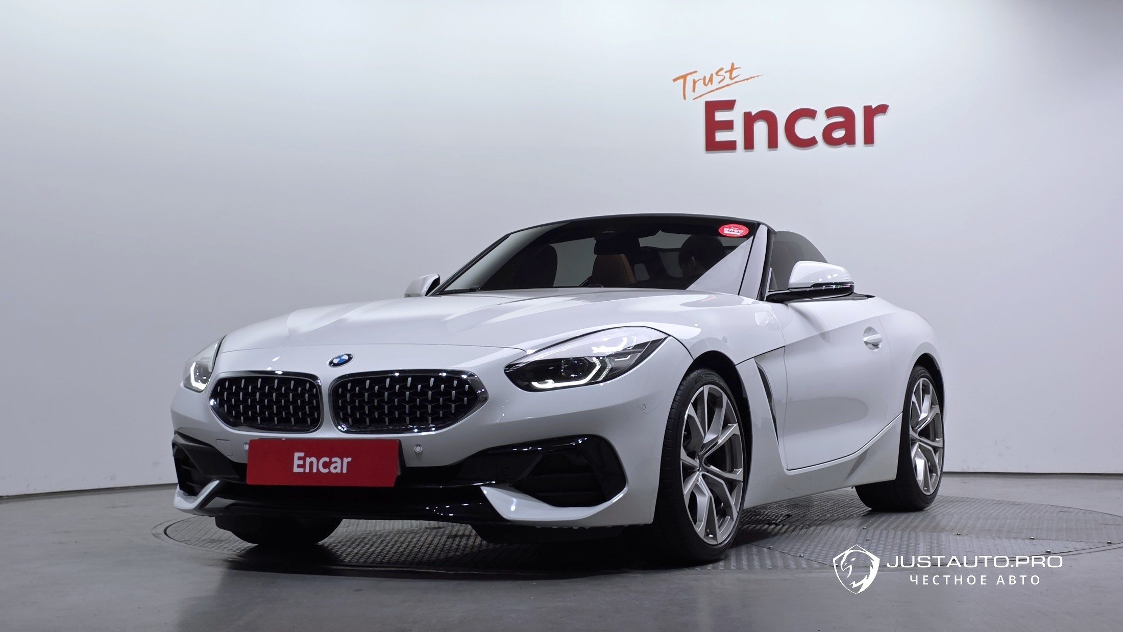 Автомобиль BMW Z4