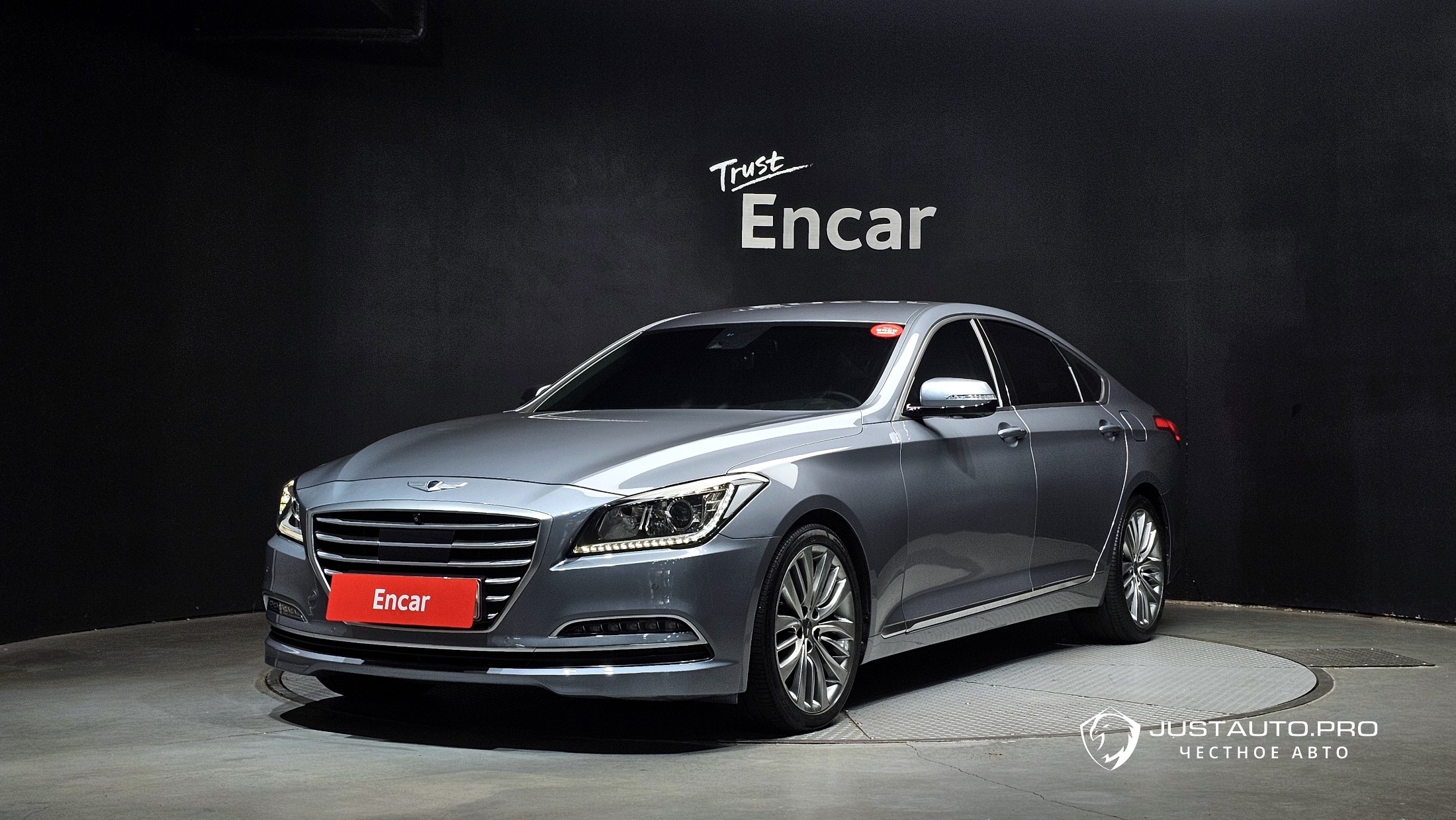 Автомобиль Hyundai Genesis