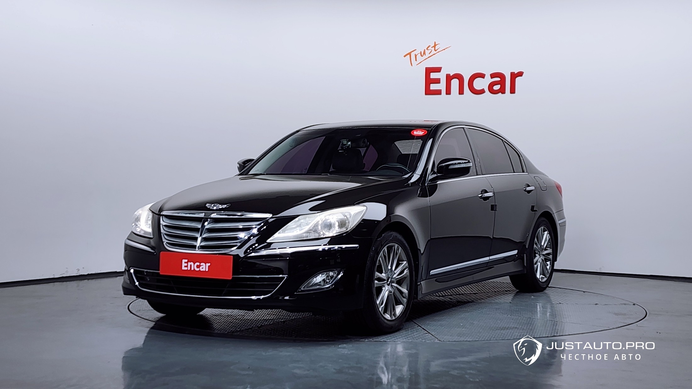 Автомобиль Hyundai Genesis