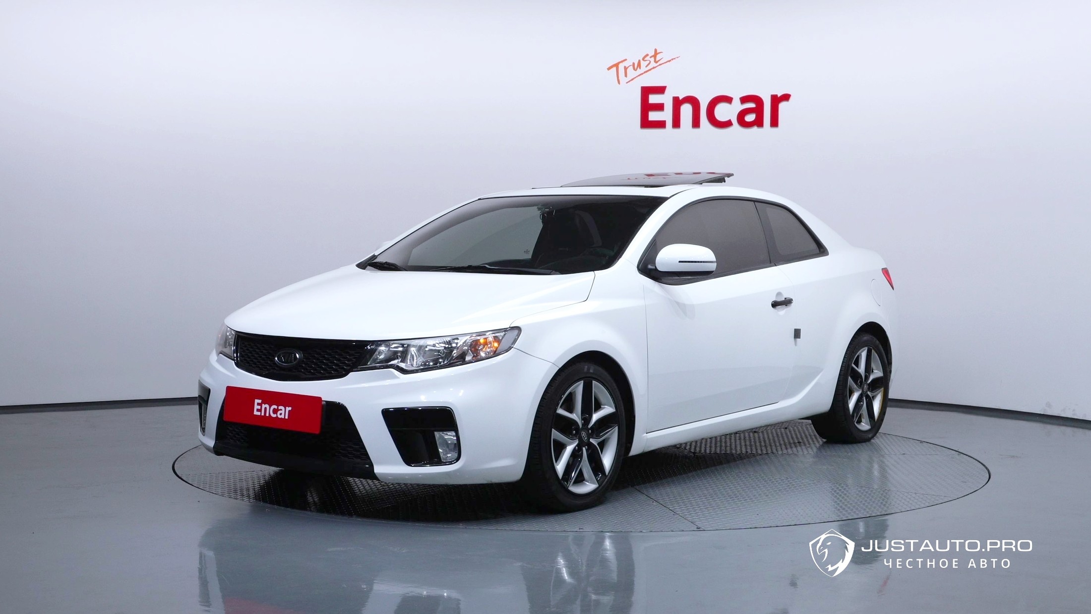 Автомобиль Kia Porte