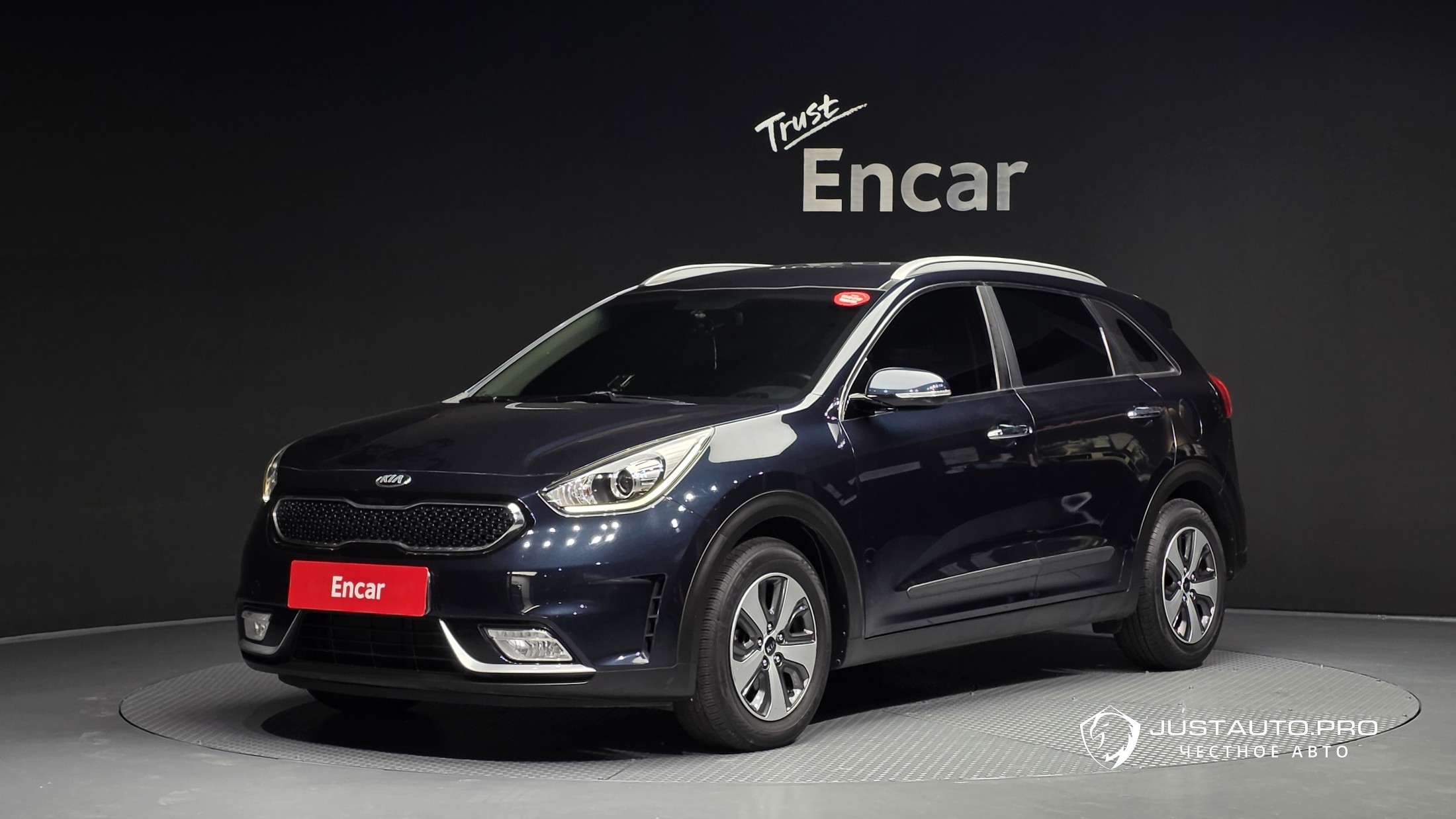 Автомобиль Kia Niro