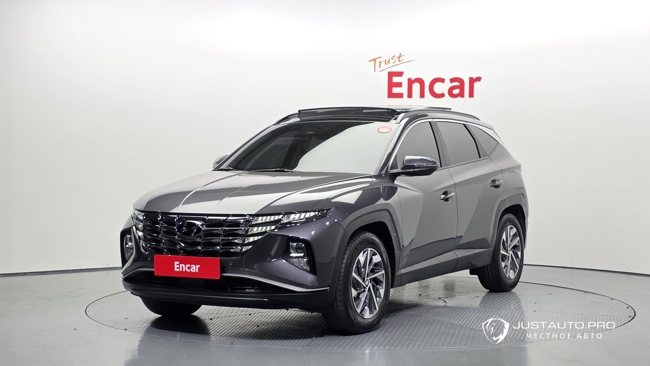 Автомобиль Hyundai Tucson