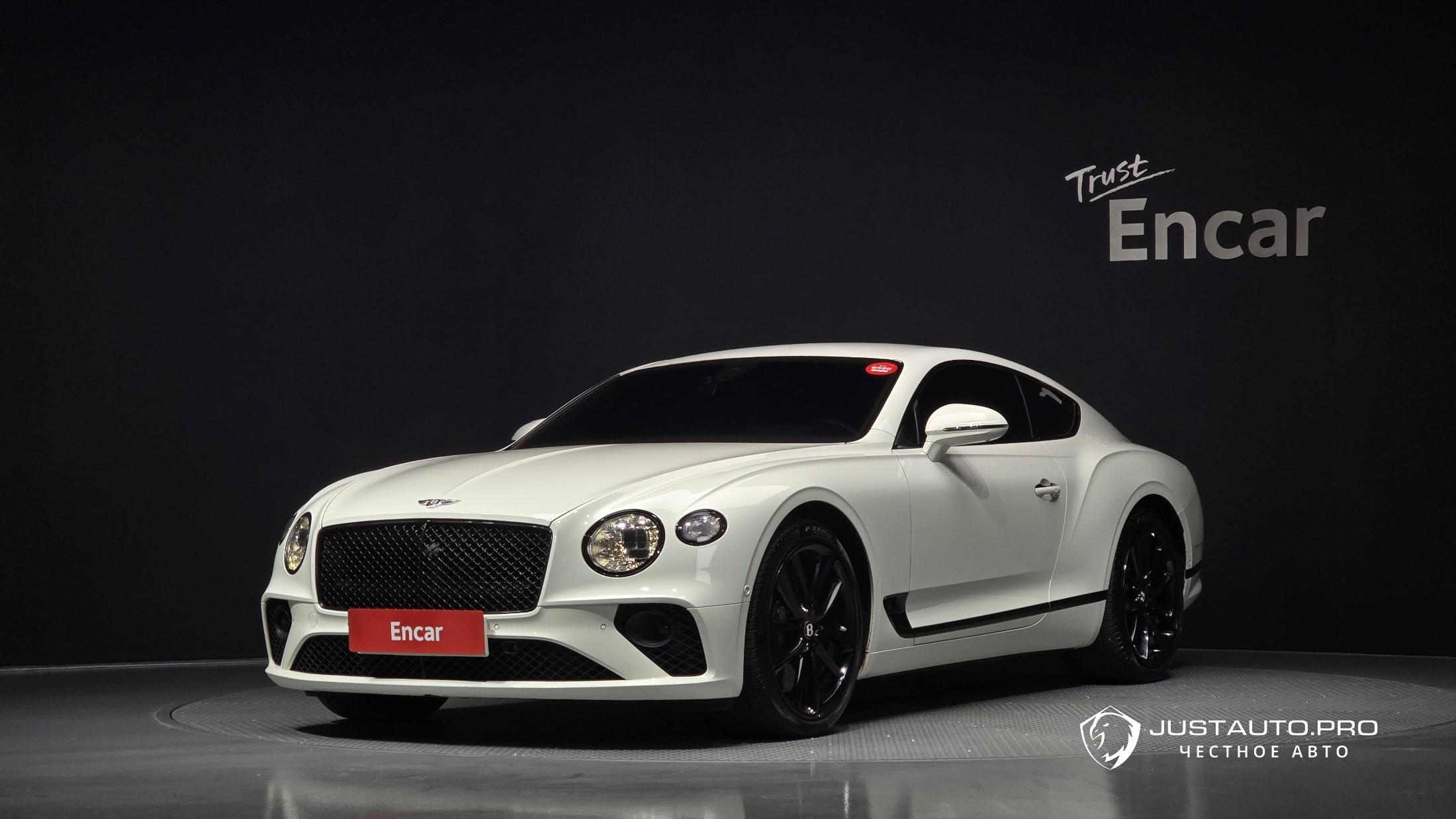 Автомобиль Bentley Continental