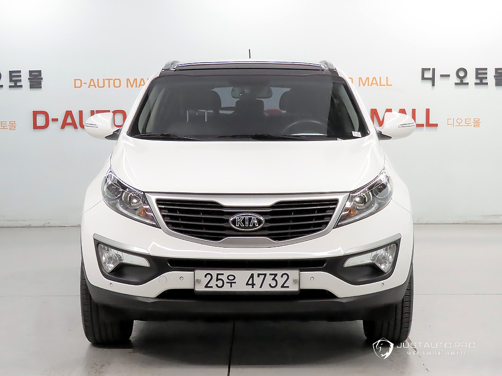 Автомобиль Kia Sportage