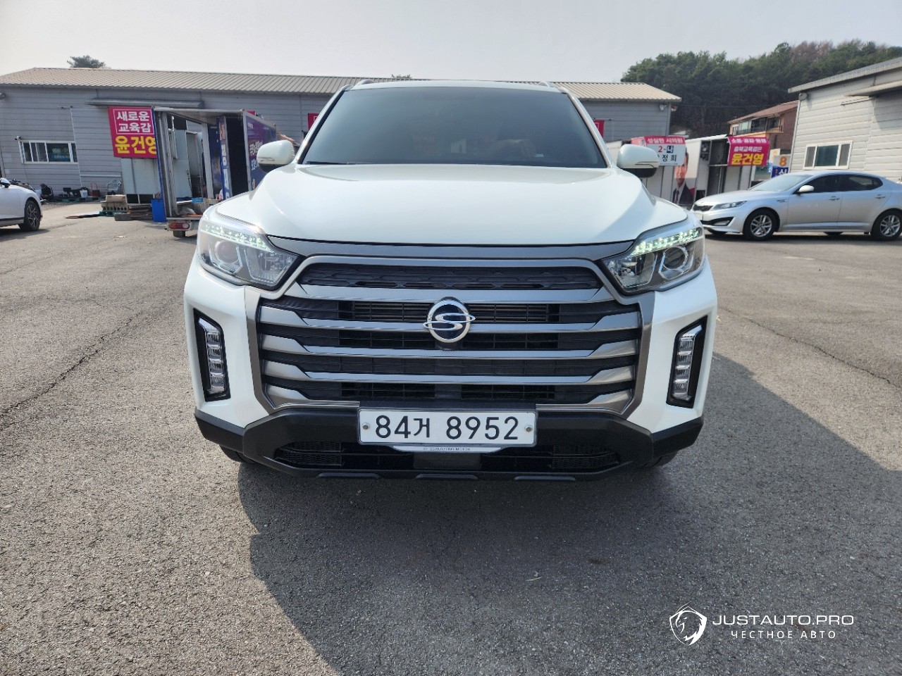 Автомобиль KG_Mobility_Ssangyong Rexton