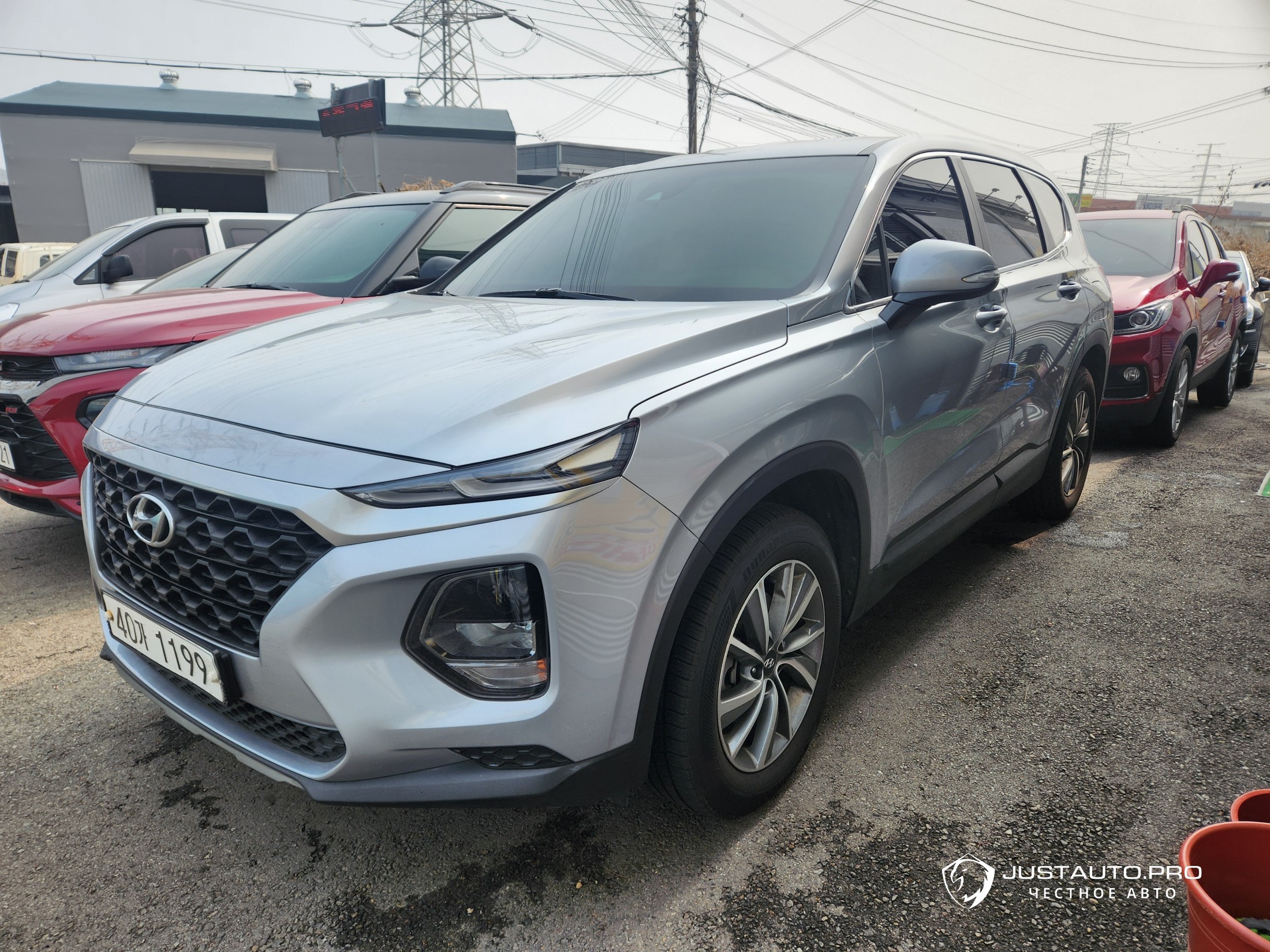 Автомобиль Hyundai Santafe