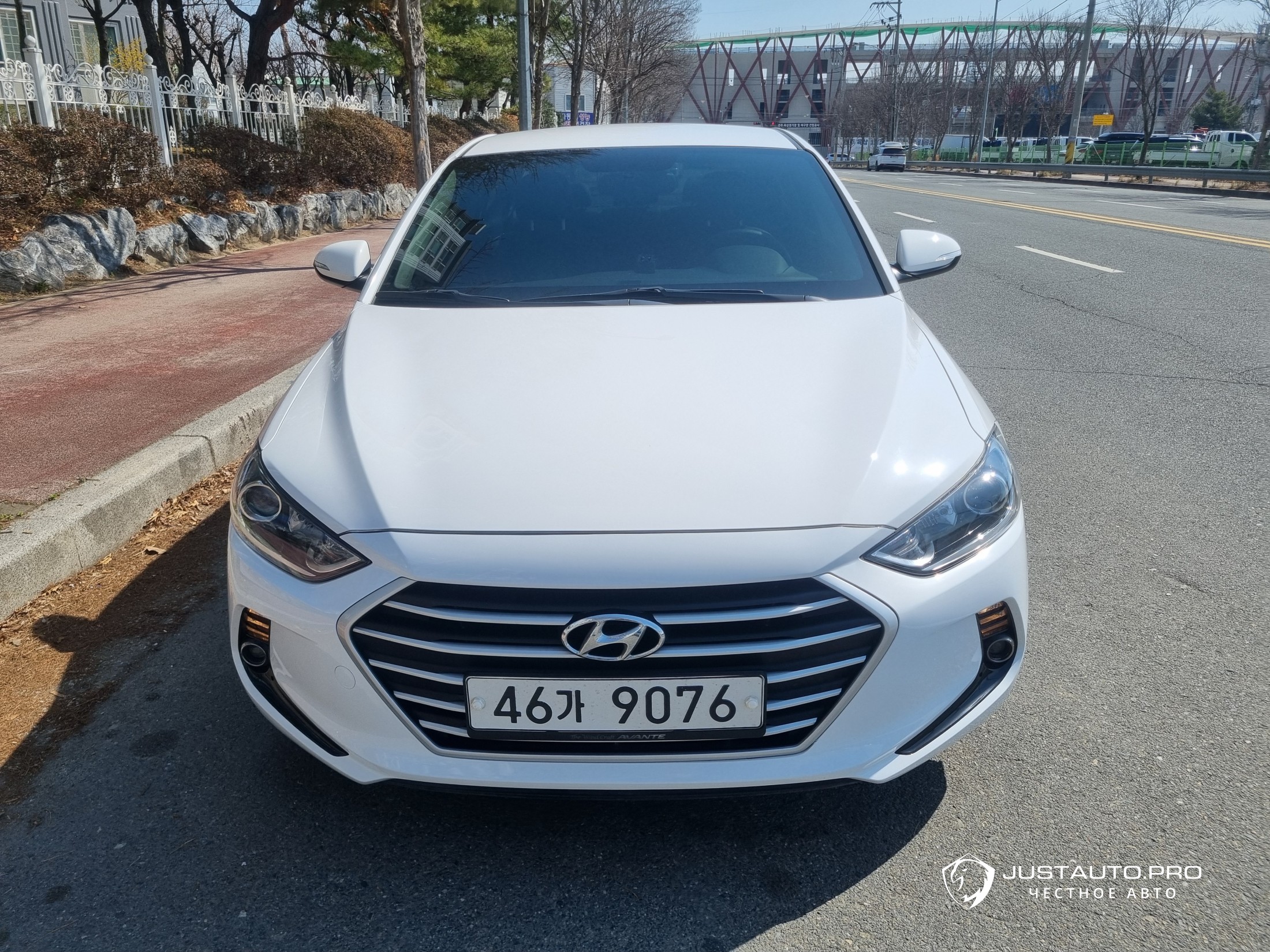Автомобиль Hyundai AVANTE