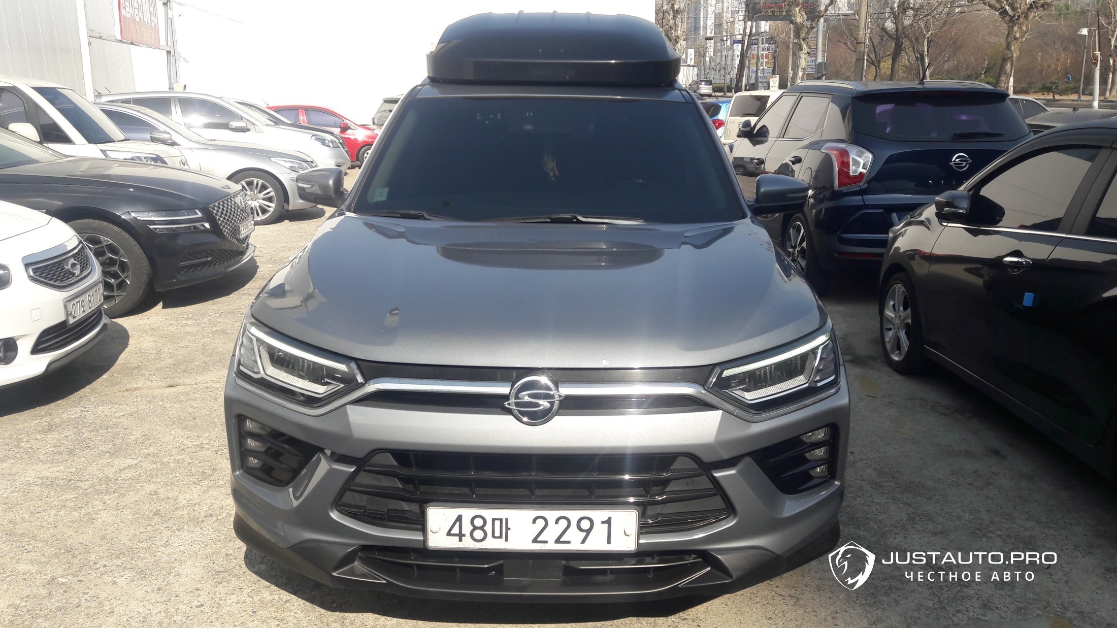 Автомобиль KG_Mobility_Ssangyong KORANDO