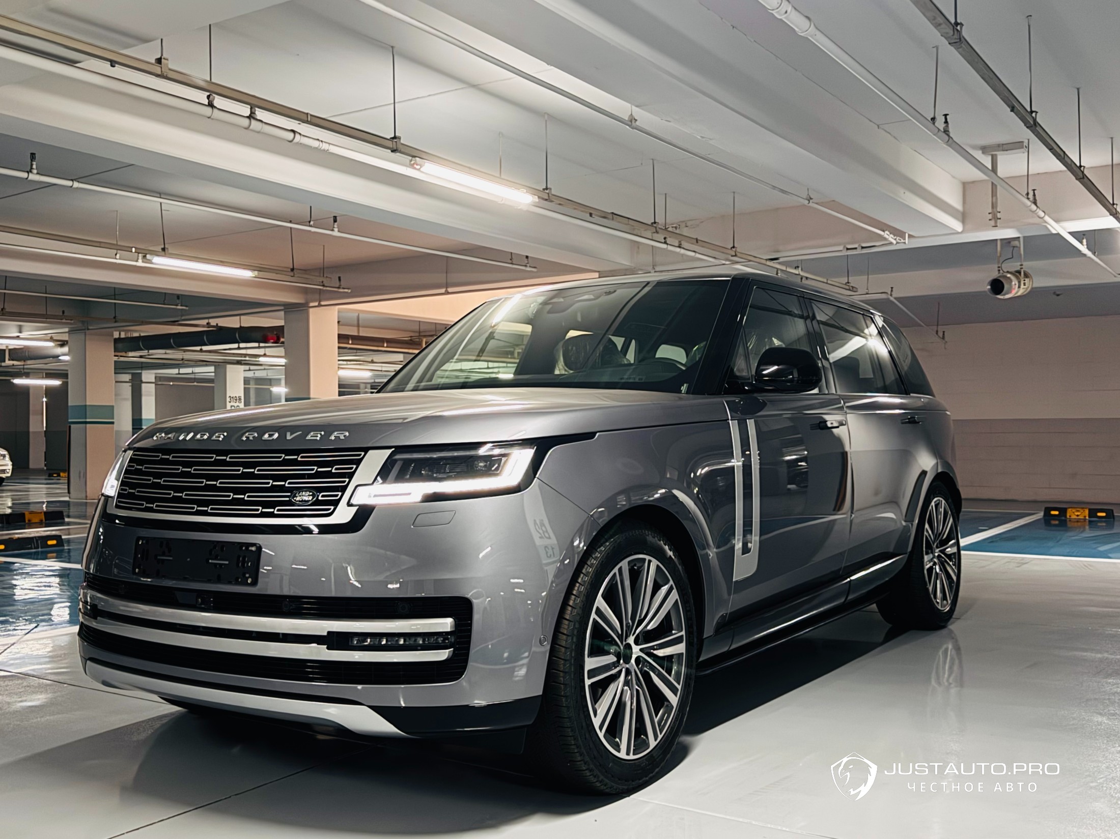 Автомобиль Land Rover Range Rover