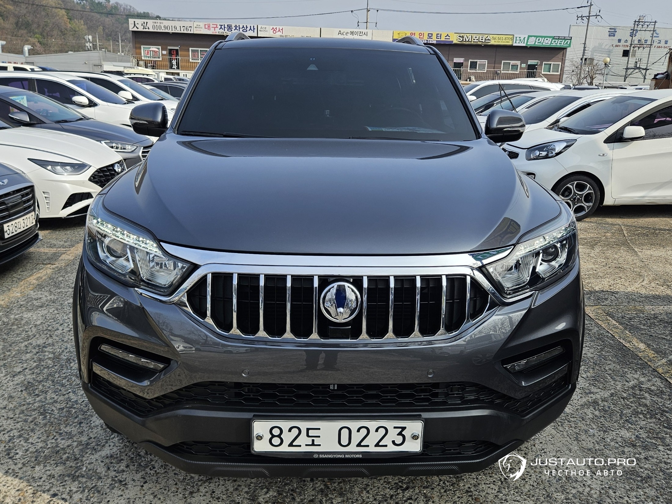 Автомобиль KG_Mobility_Ssangyong Rexton