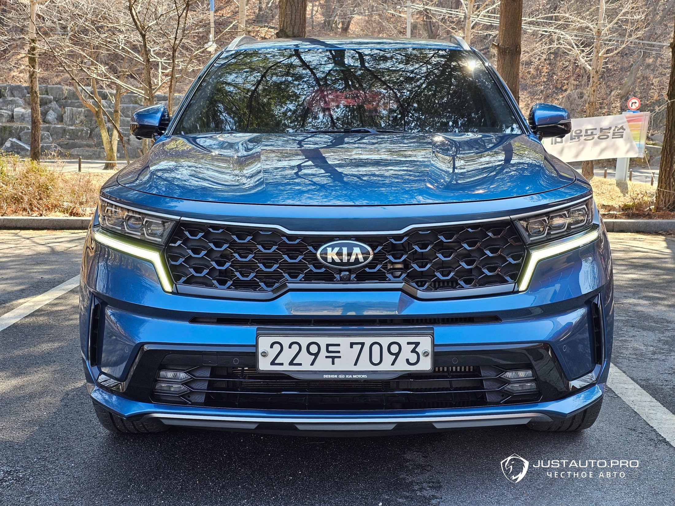 Автомобиль Kia Sorento