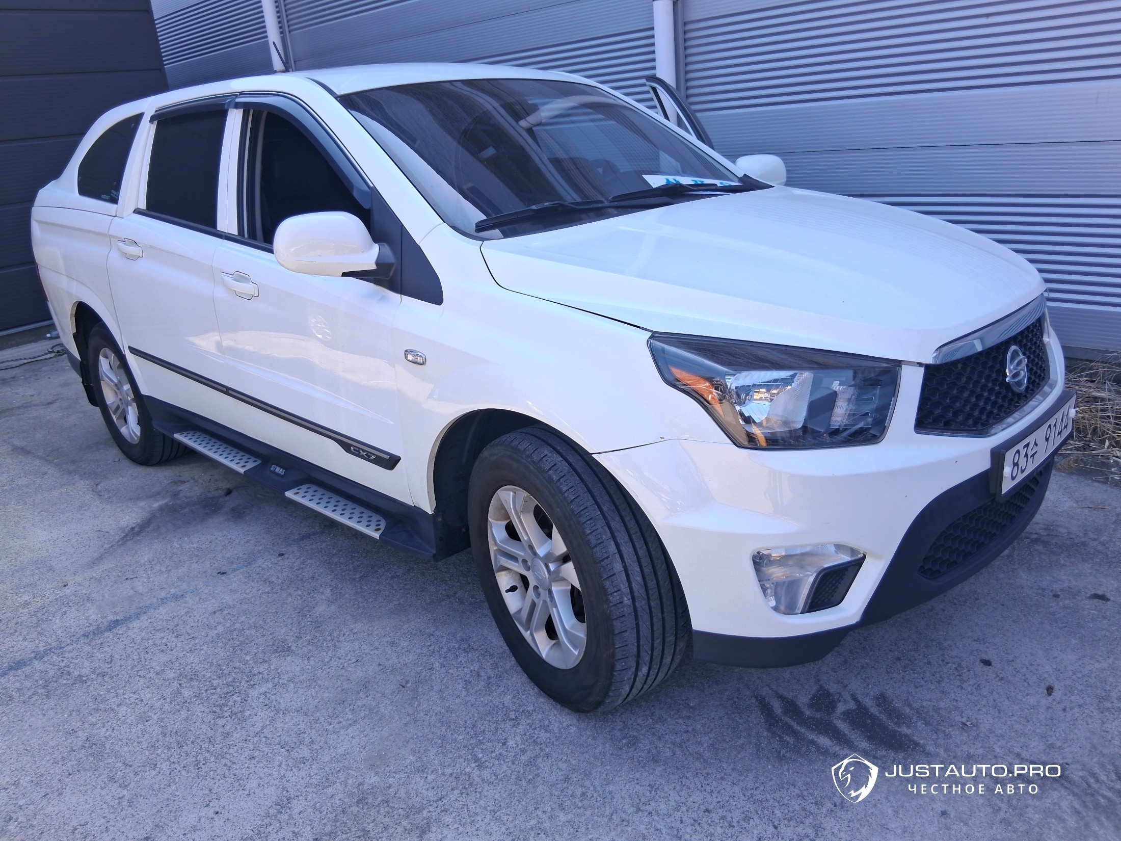 Автомобиль KG_Mobility_Ssangyong KORANDO