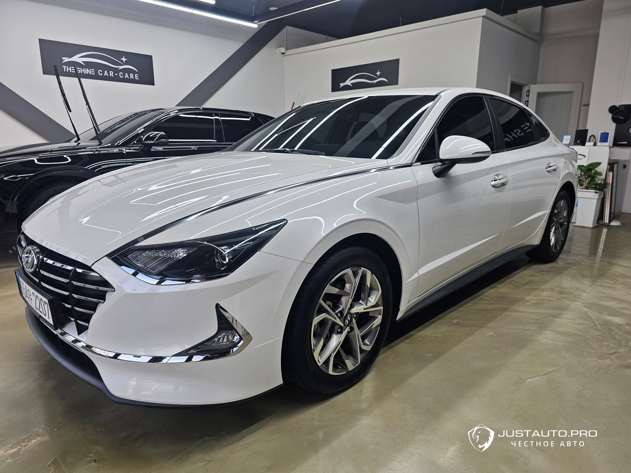 Автомобиль Hyundai Sonata