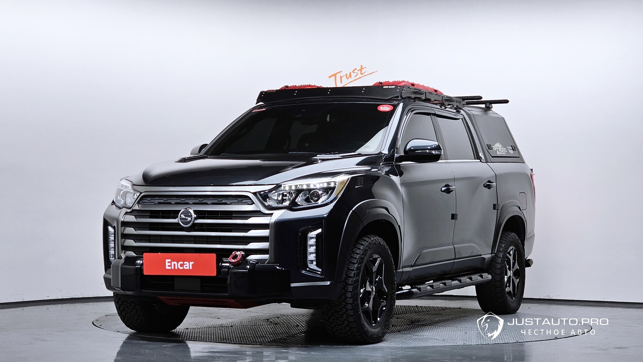 Автомобиль KG_Mobility_Ssangyong Rexton