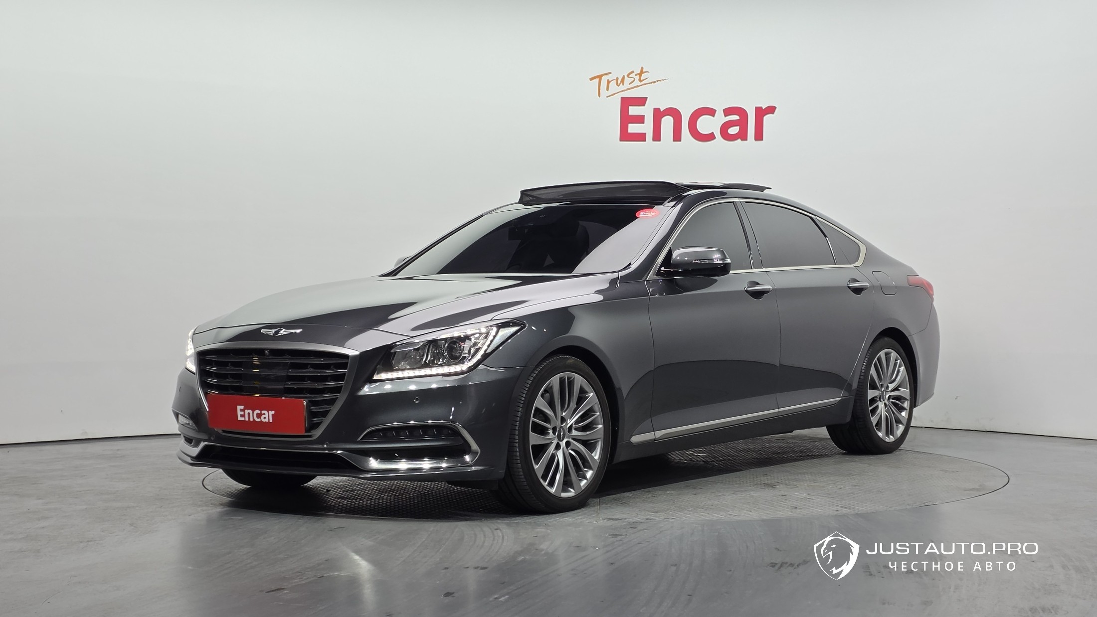 Автомобиль Genesis G80