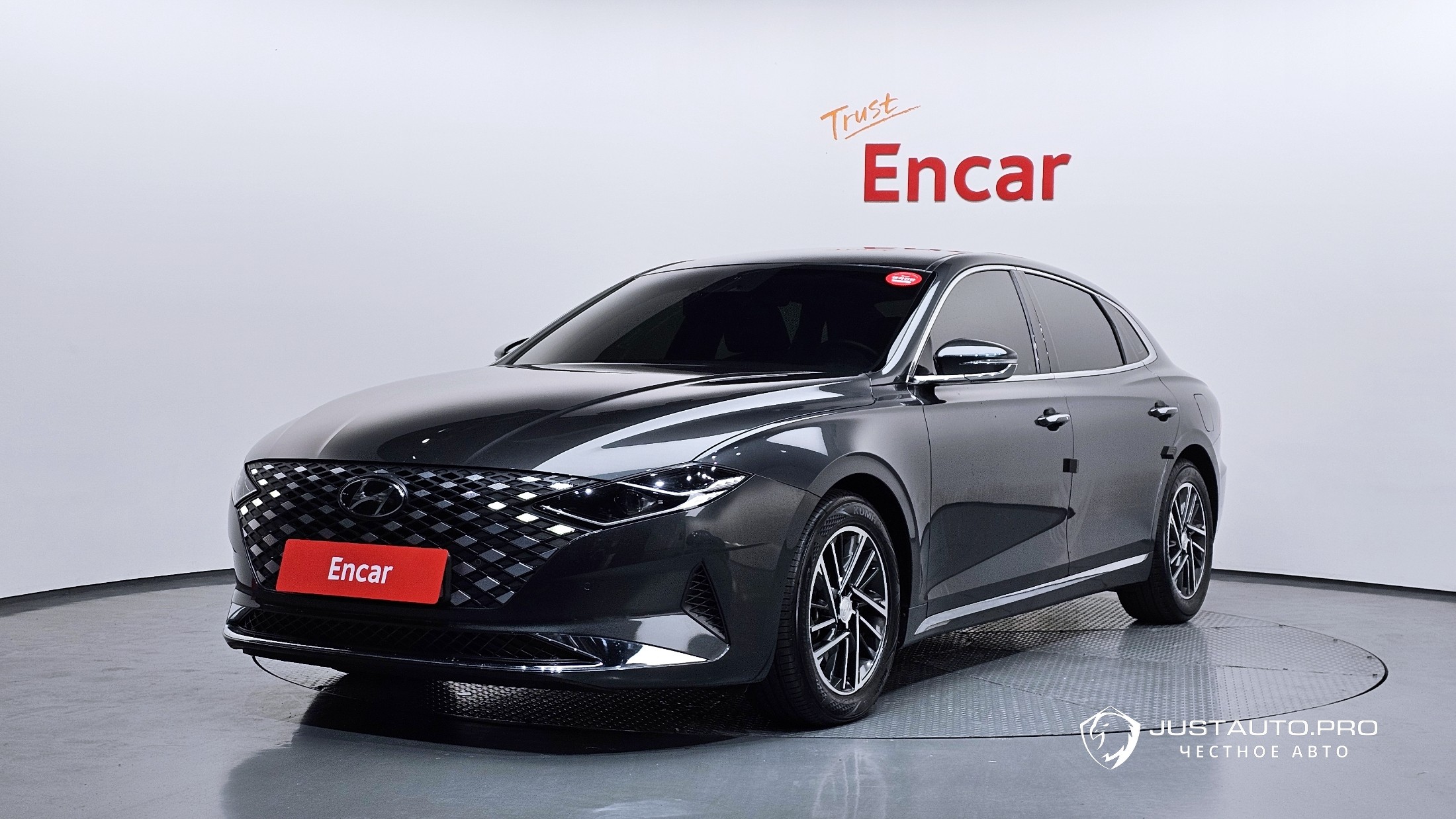 Автомобиль Hyundai Grandeur