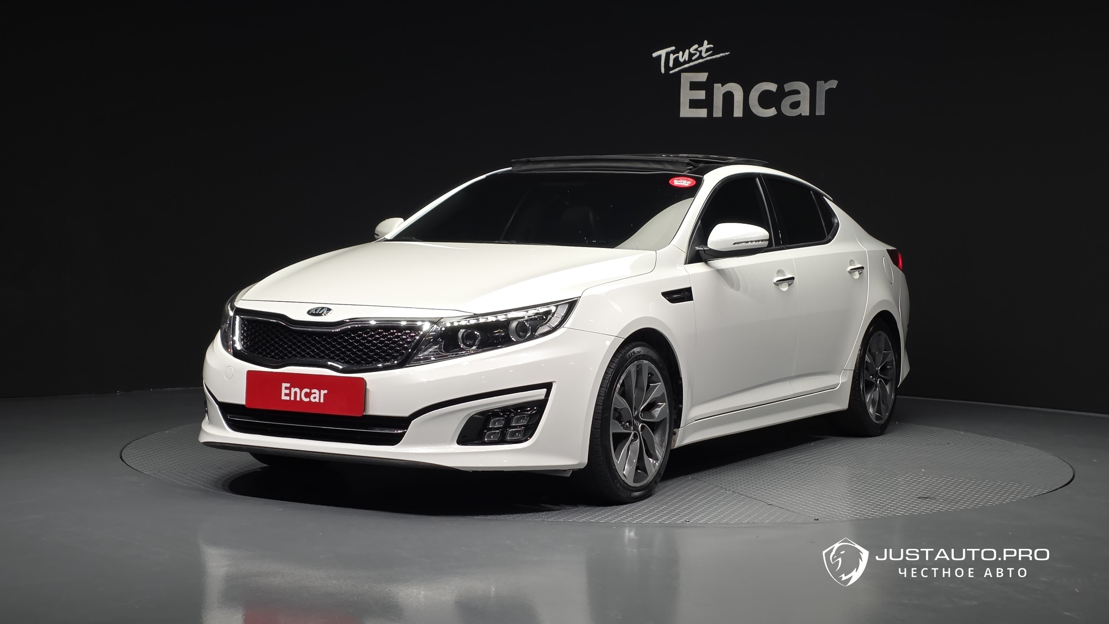 Автомобиль Kia K5