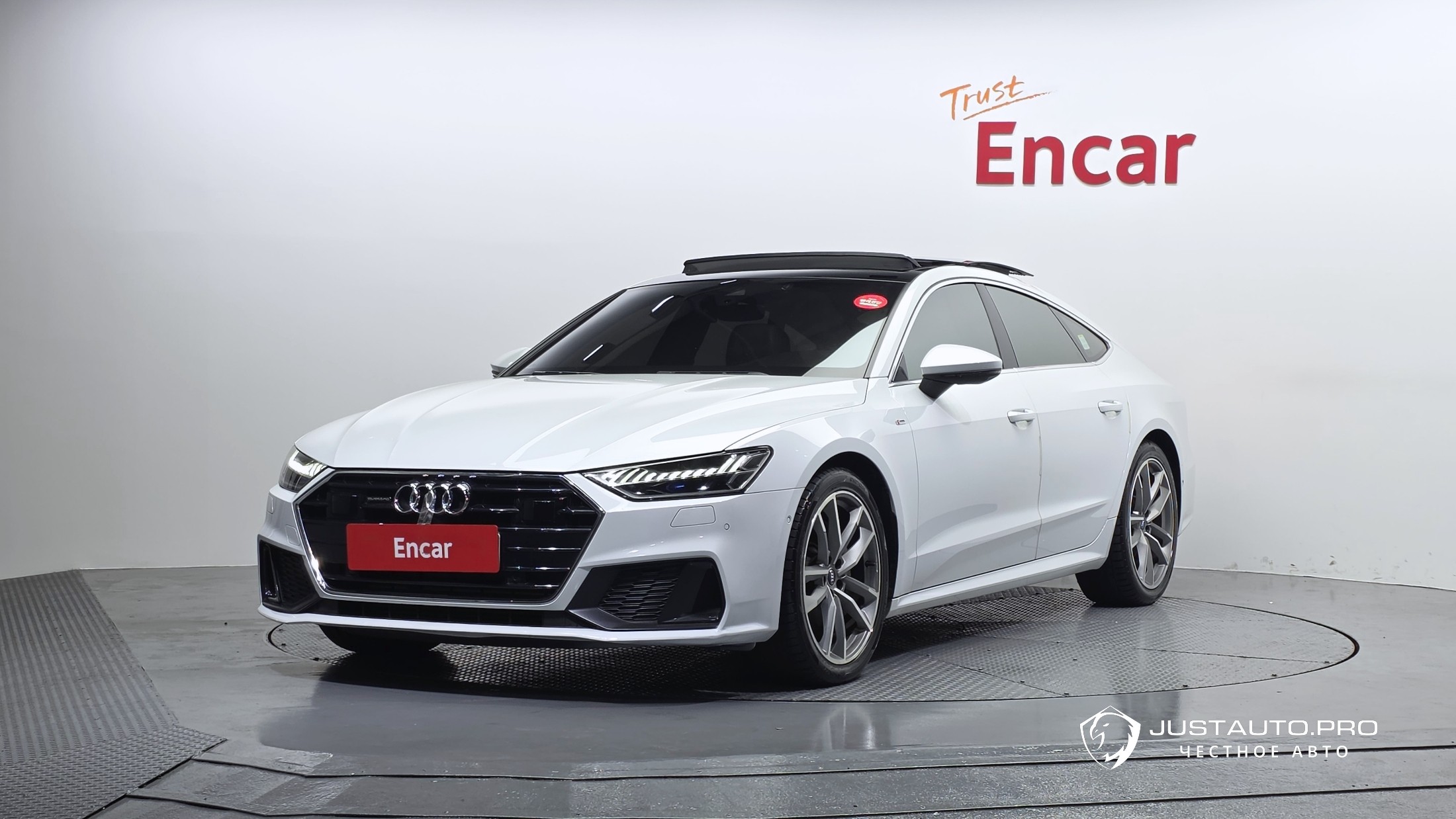 Автомобиль Audi A7