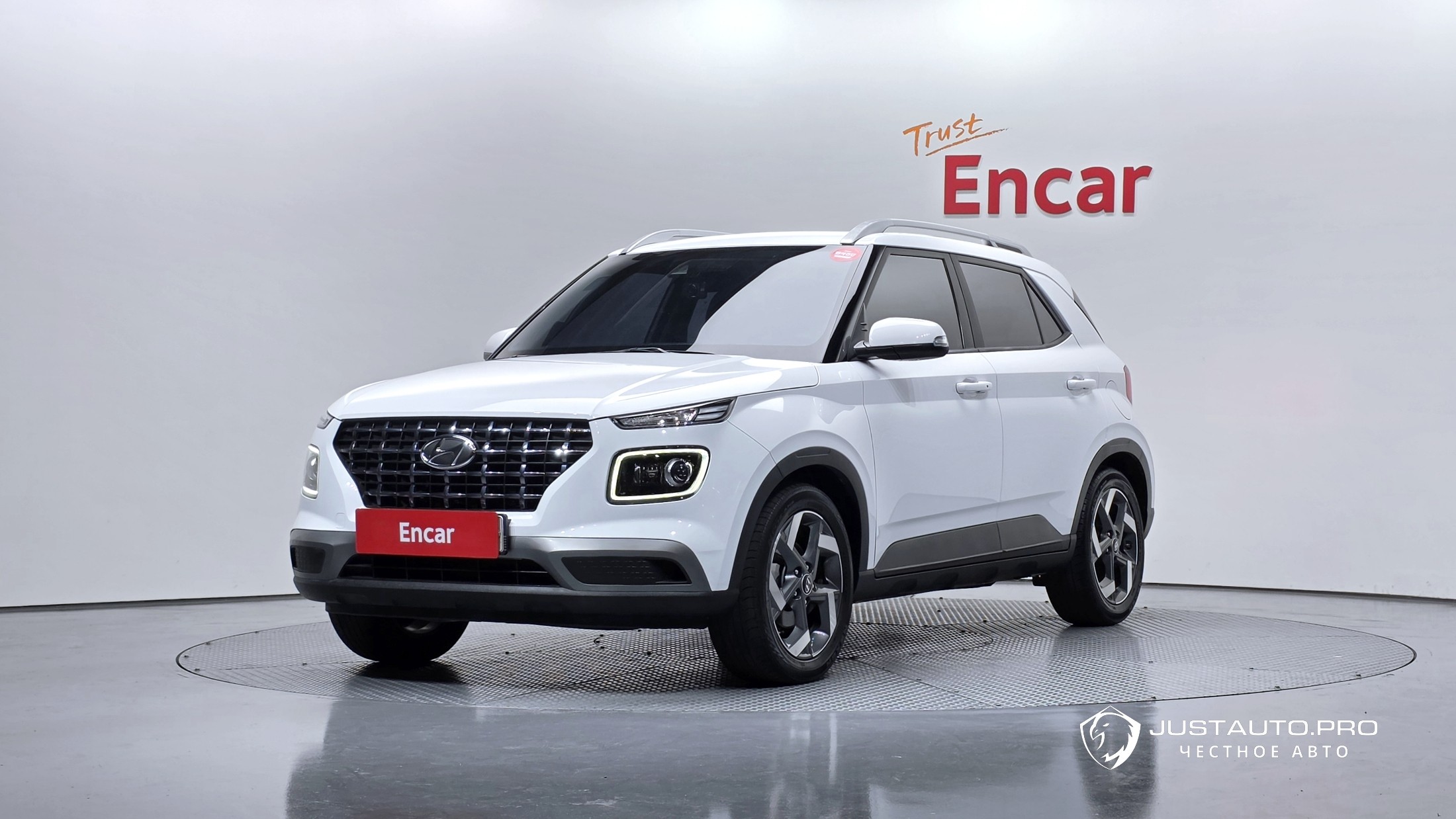 Автомобиль Hyundai Venue