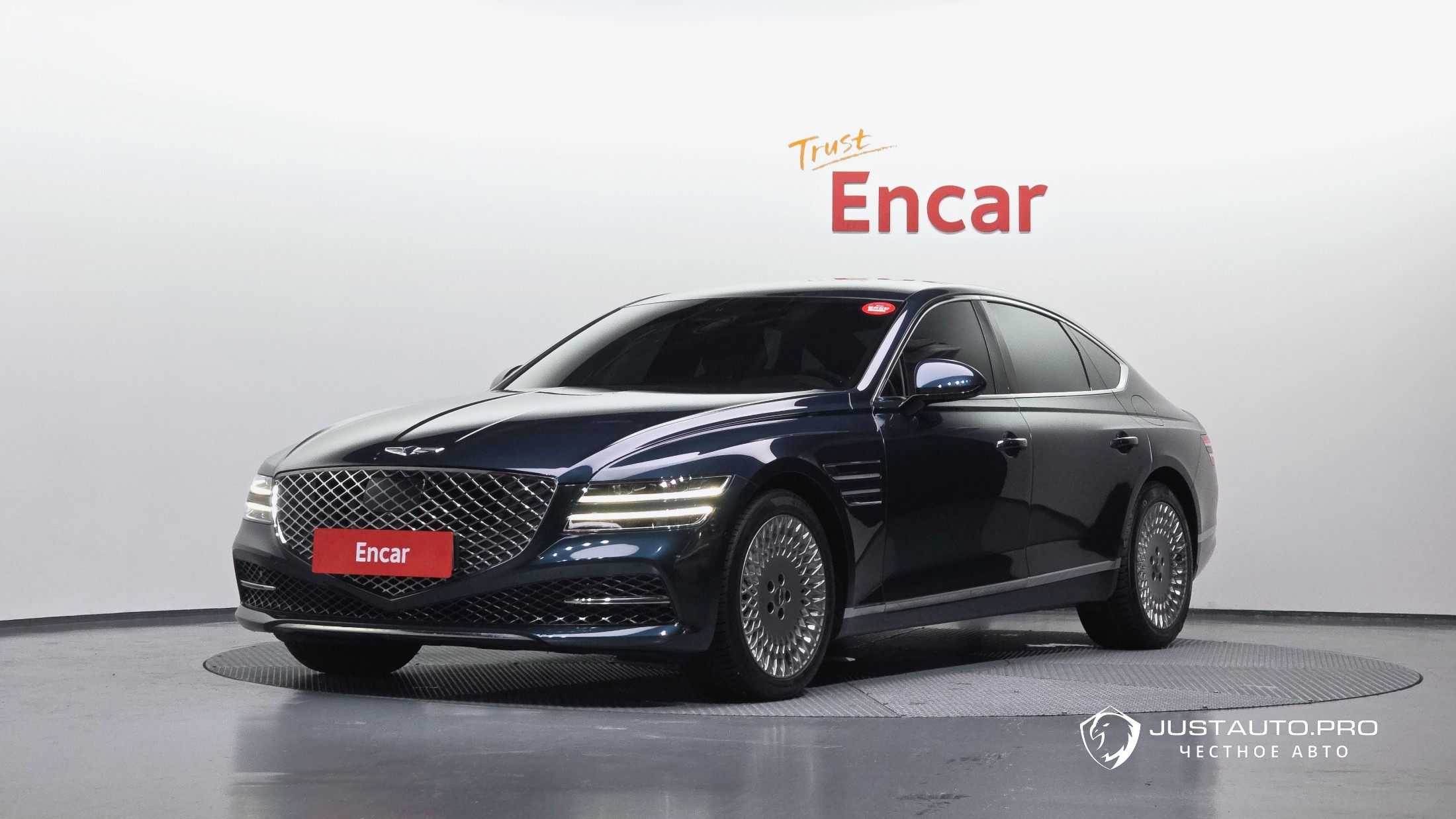 Автомобиль Genesis G80