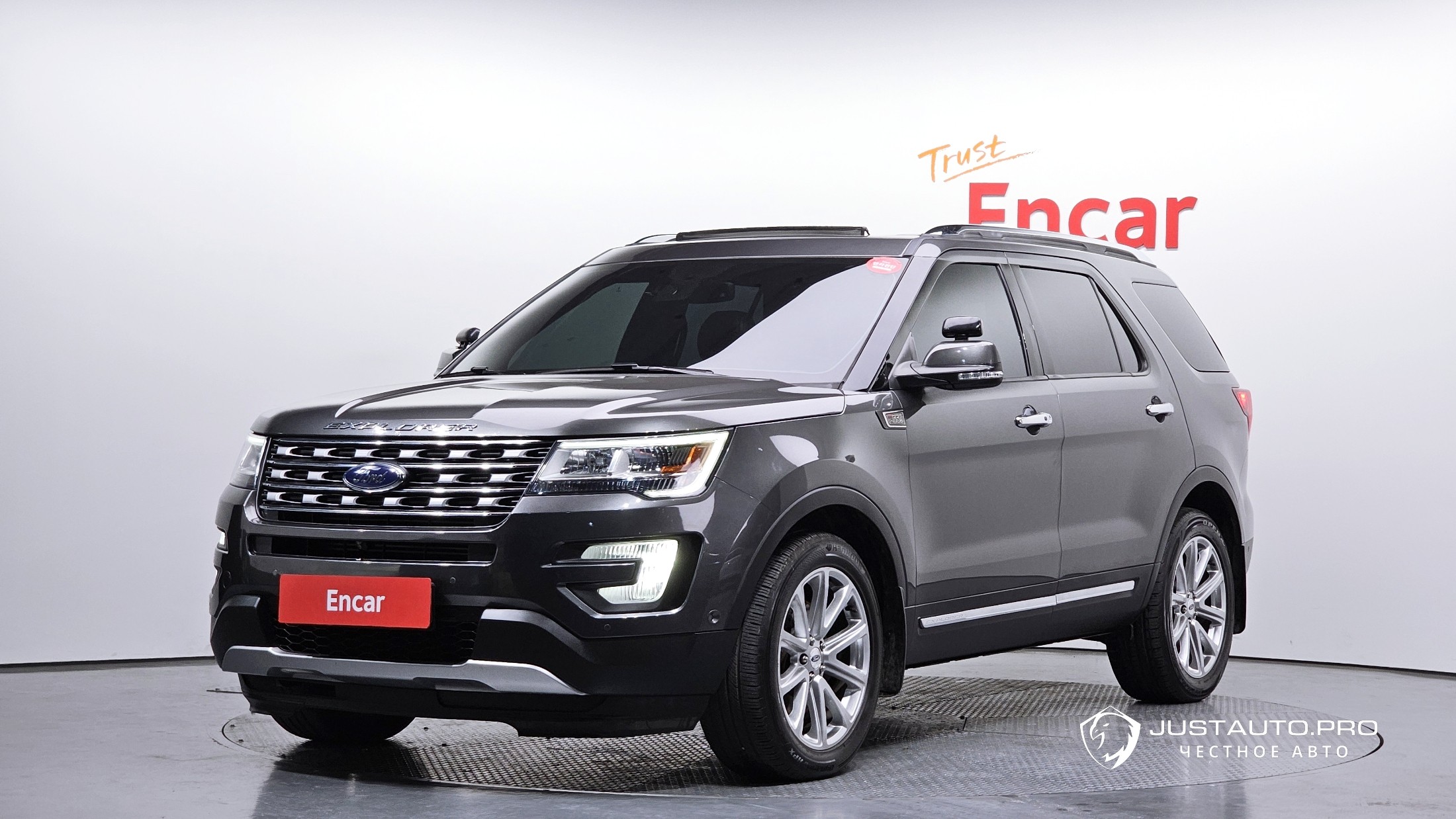 Автомобиль Ford Explorer