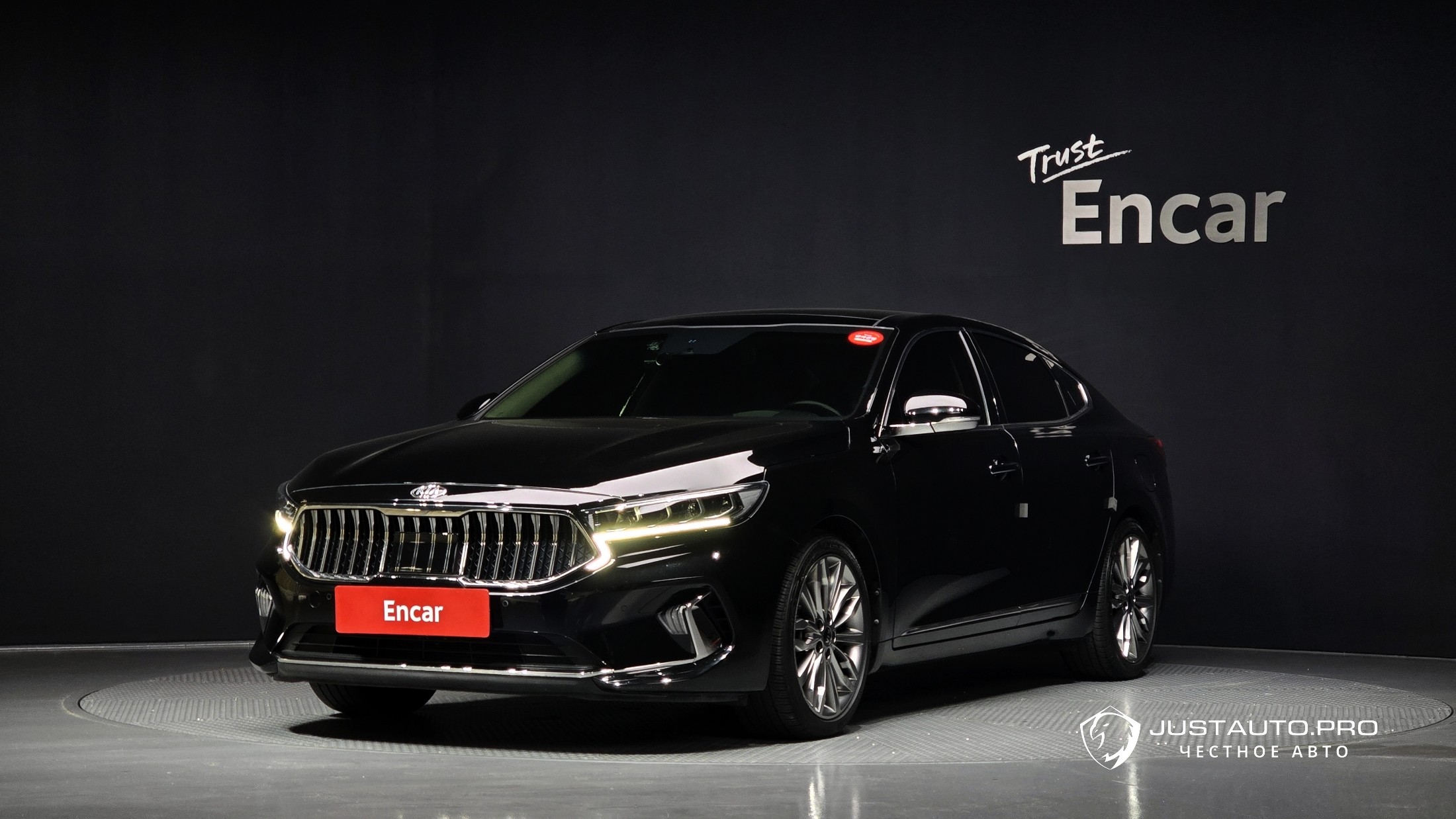 Автомобиль Kia K7