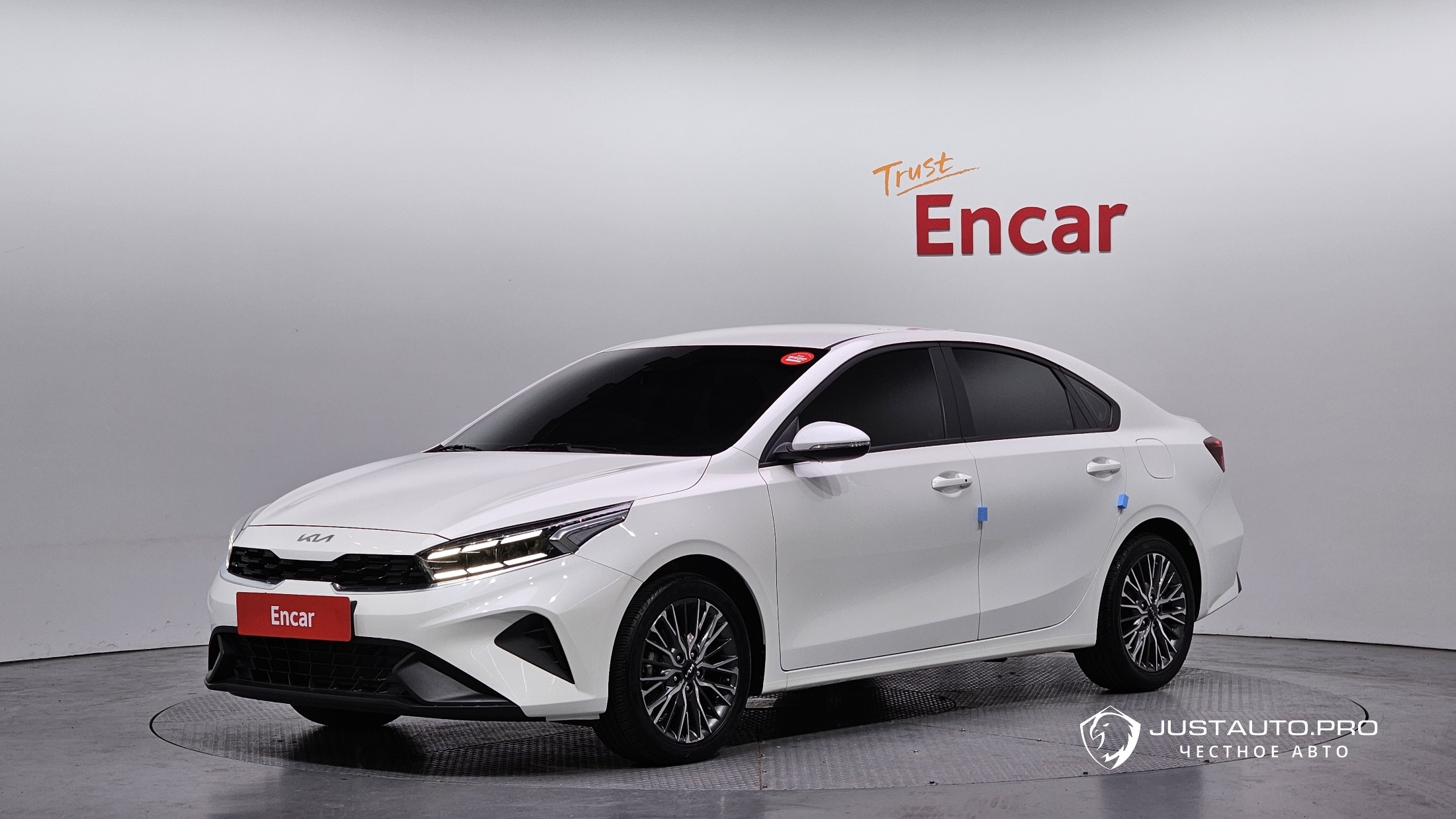 Автомобиль Kia K3