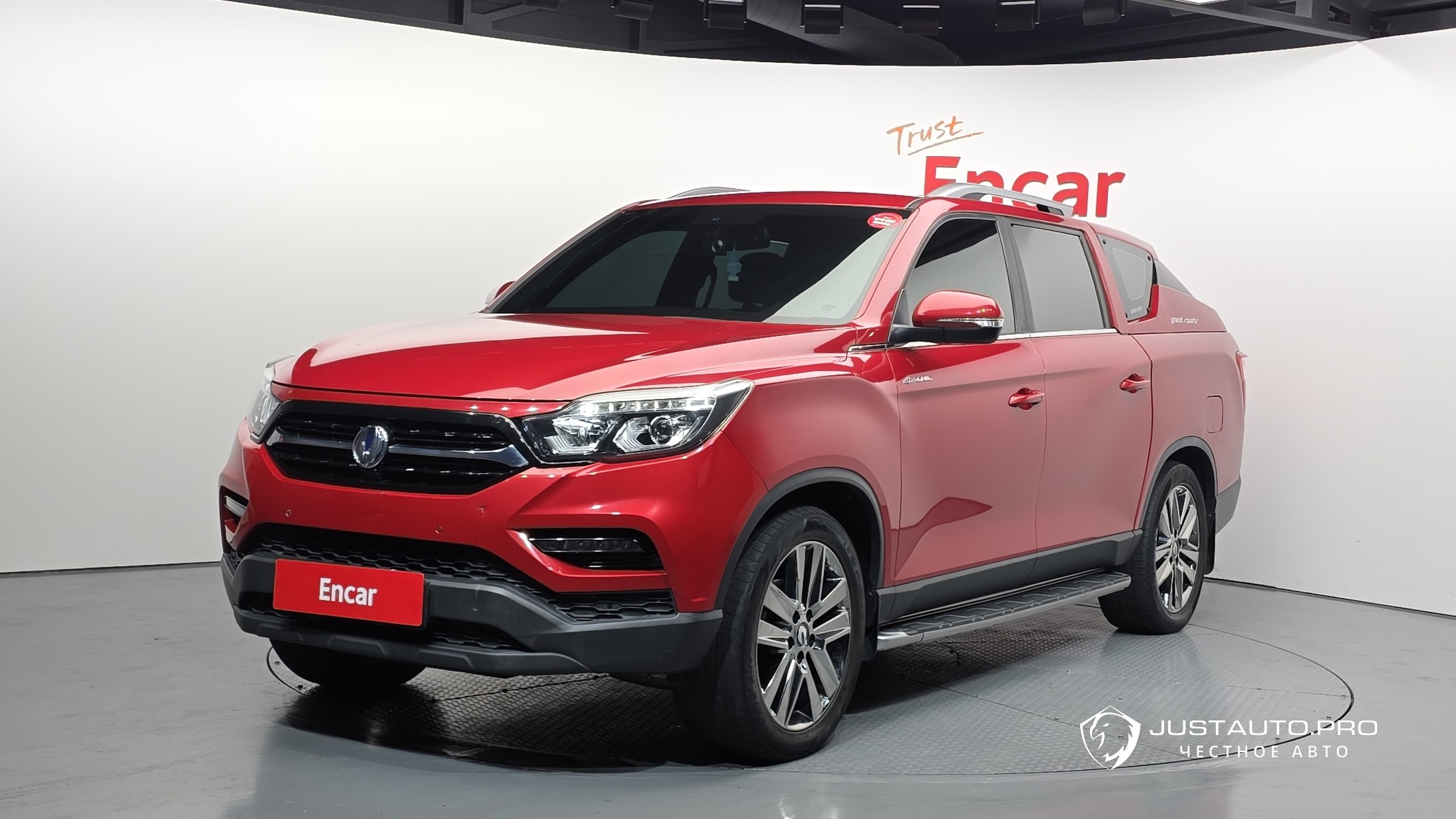 Автомобиль KG_Mobility_Ssangyong Rexton