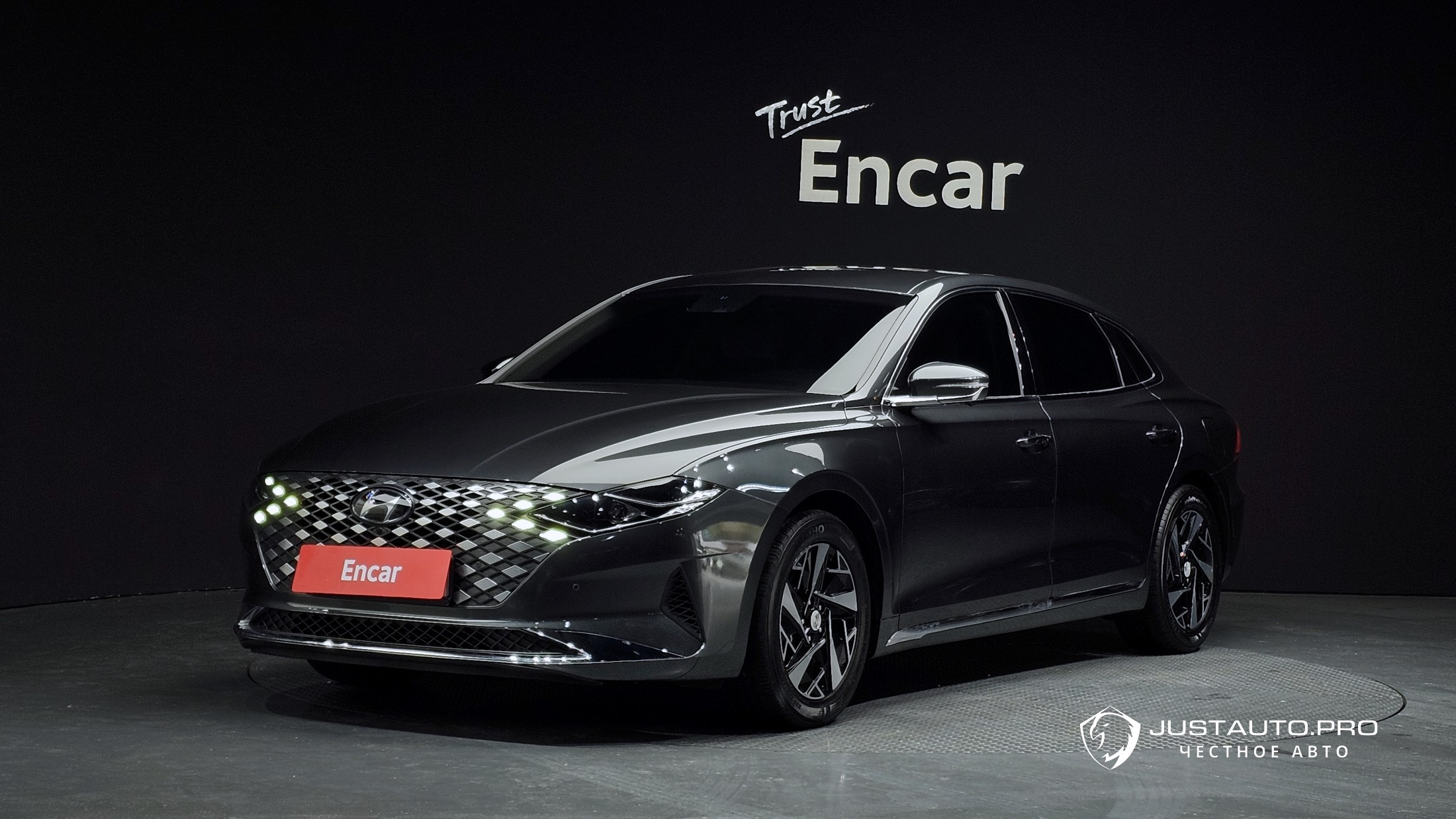 Автомобиль Hyundai Grandeur