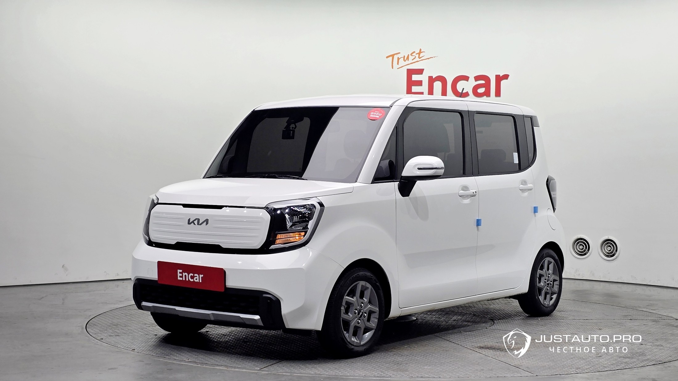 Автомобиль Kia RAY
