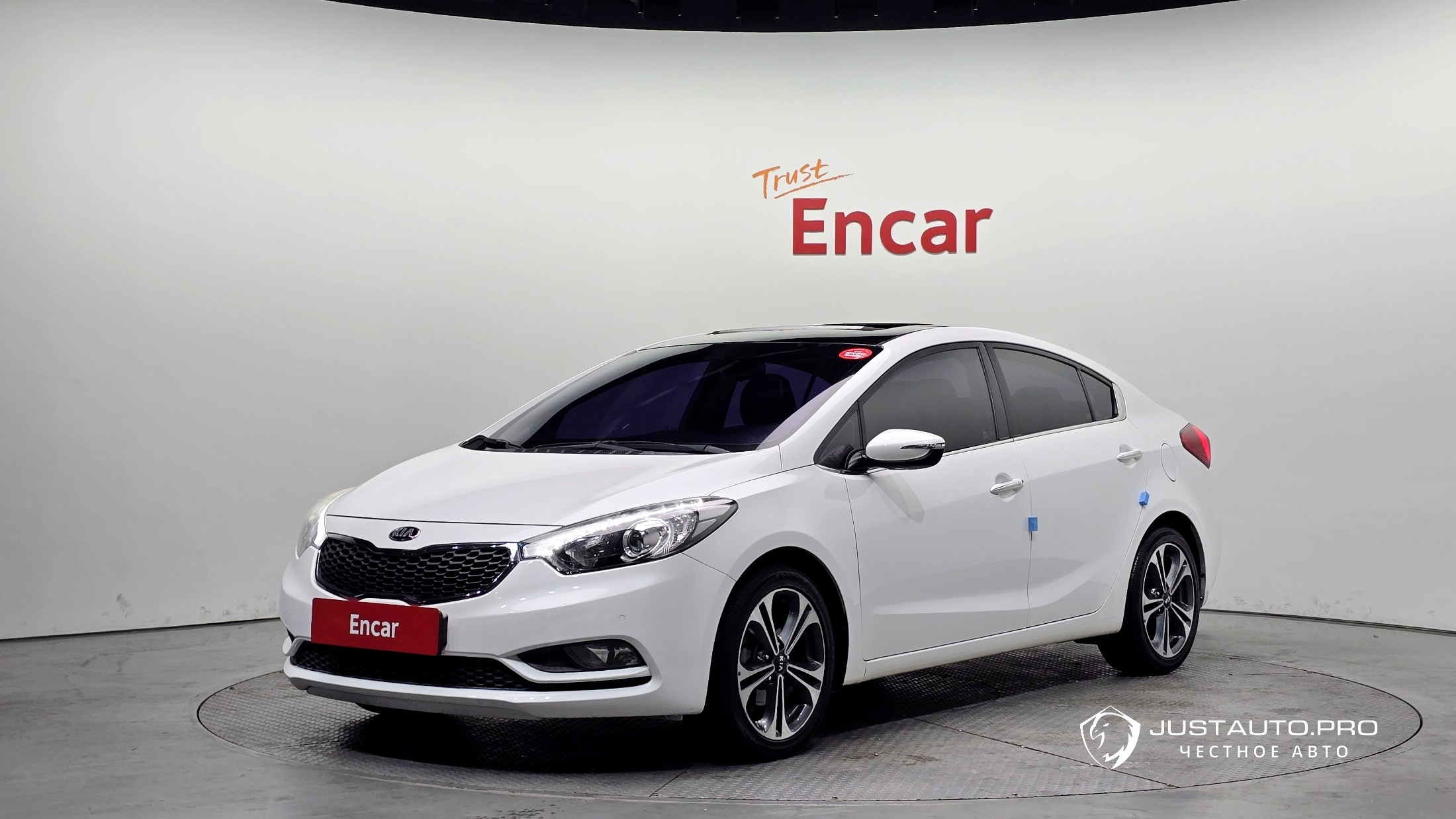 Автомобиль Kia K3