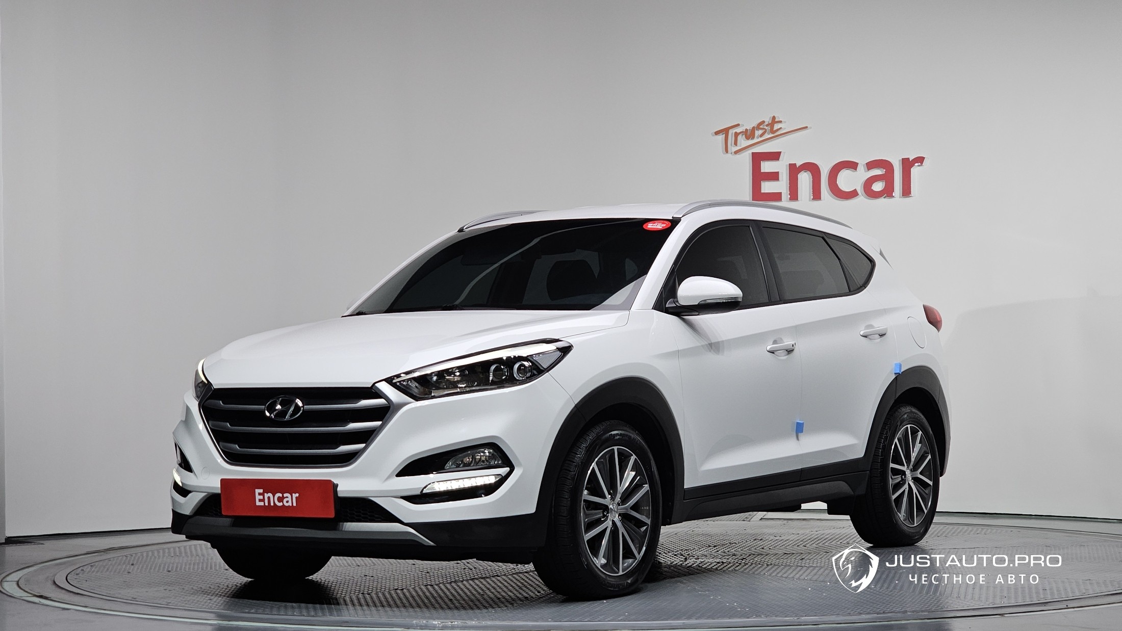 Автомобиль Hyundai Tucson