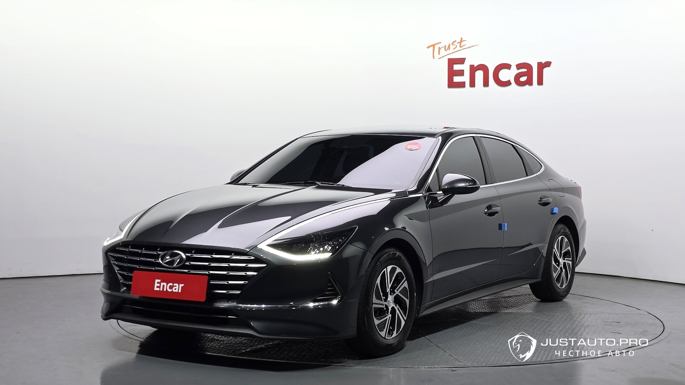 Автомобиль Hyundai Sonata