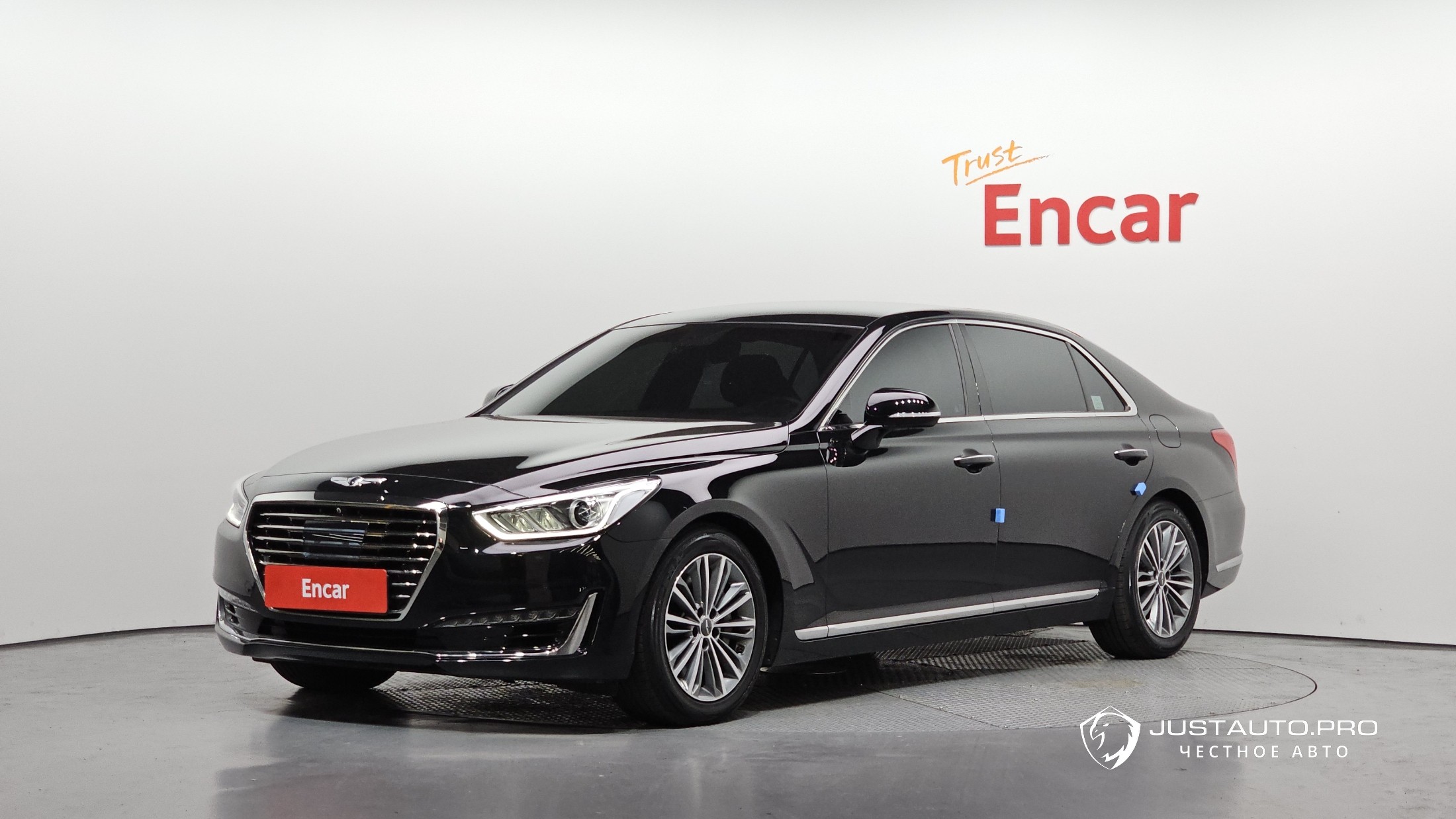 Автомобиль Genesis EQ900