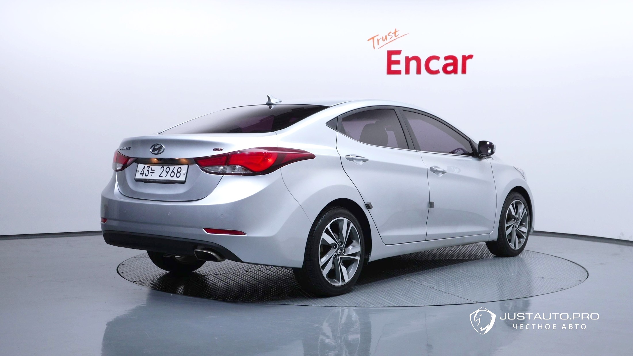 Автомобиль Hyundai AVANTE