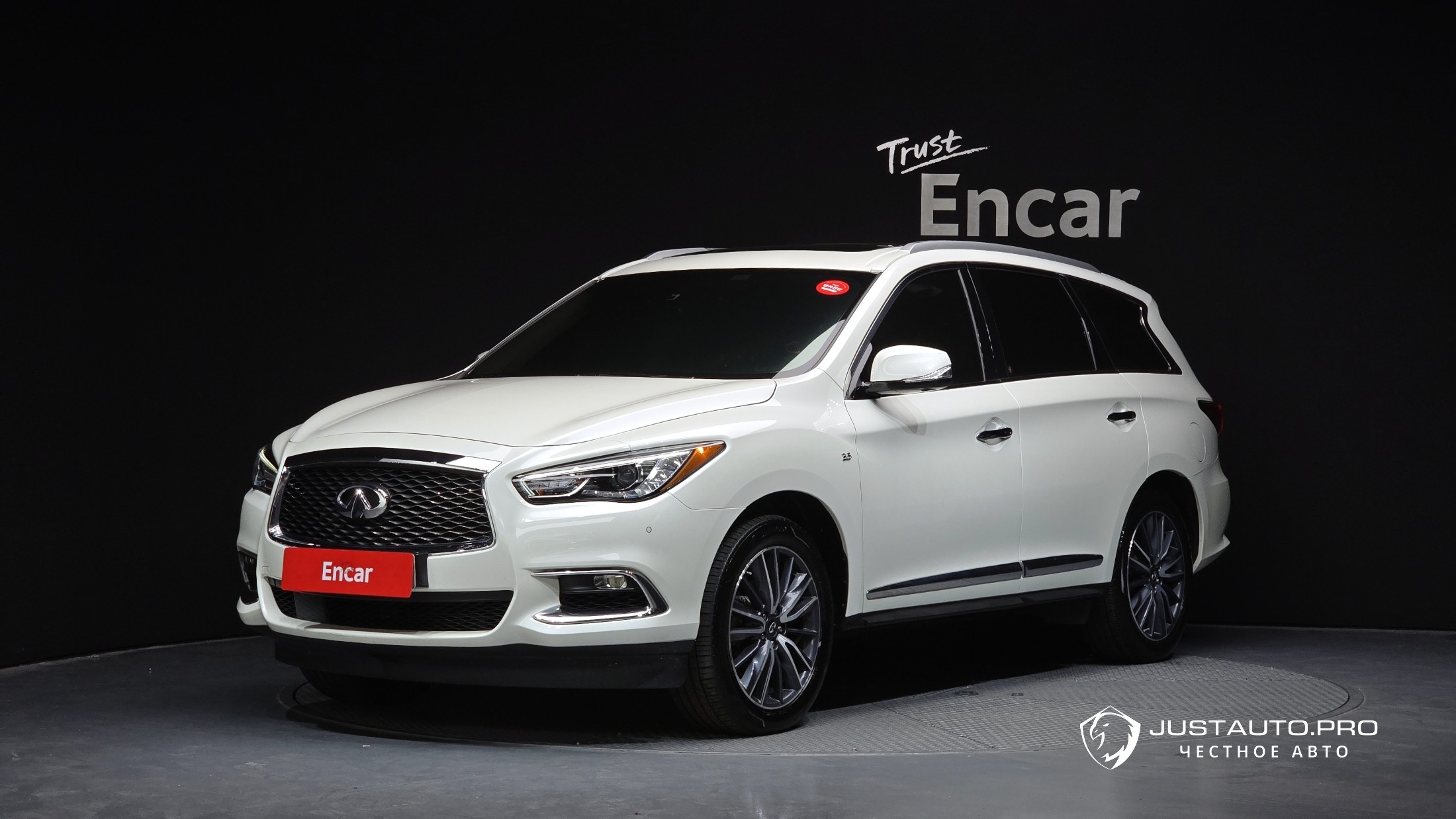 Автомобиль Infiniti QX60