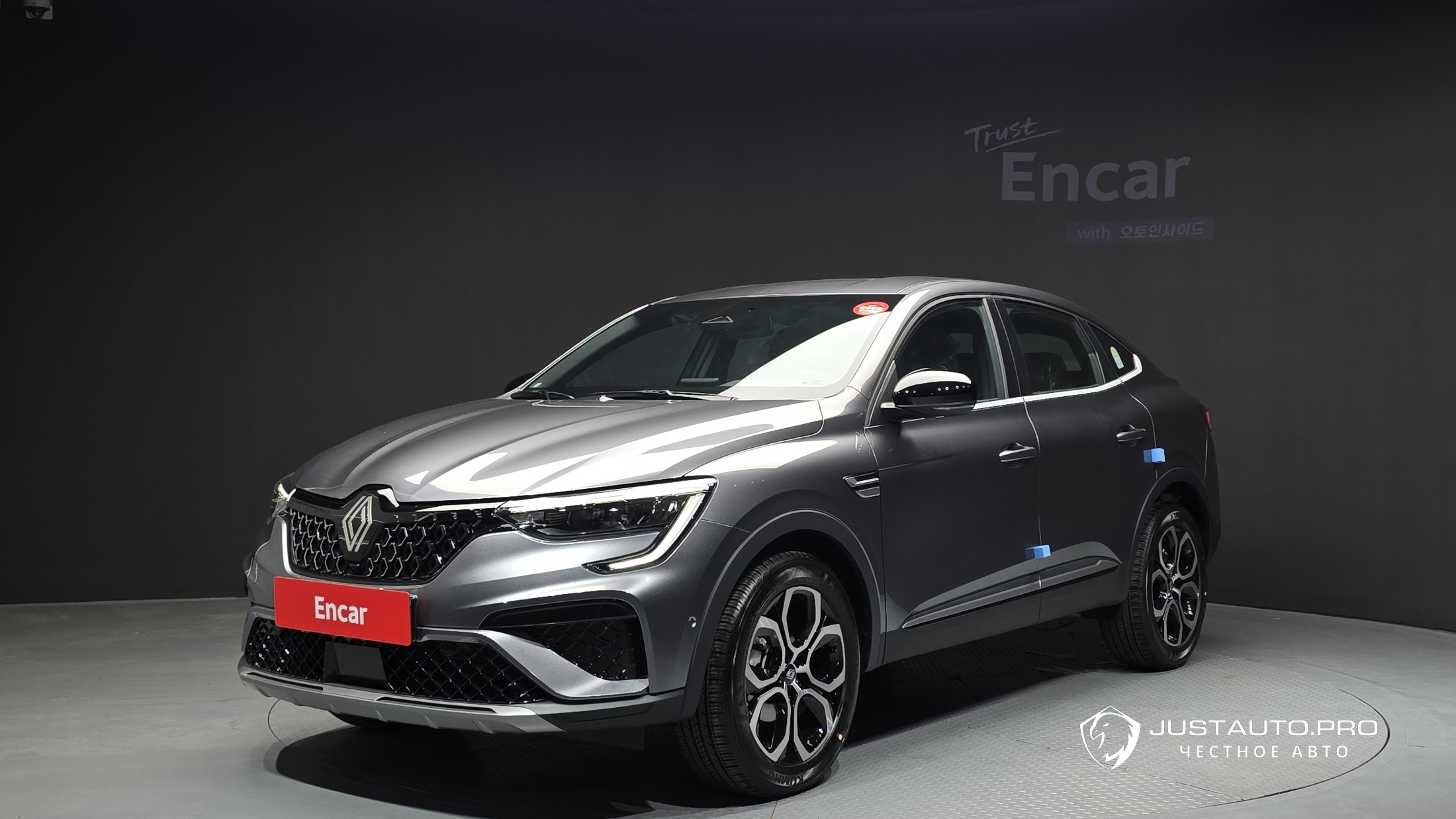 Автомобиль Renault-KoreaSamsung Arkana